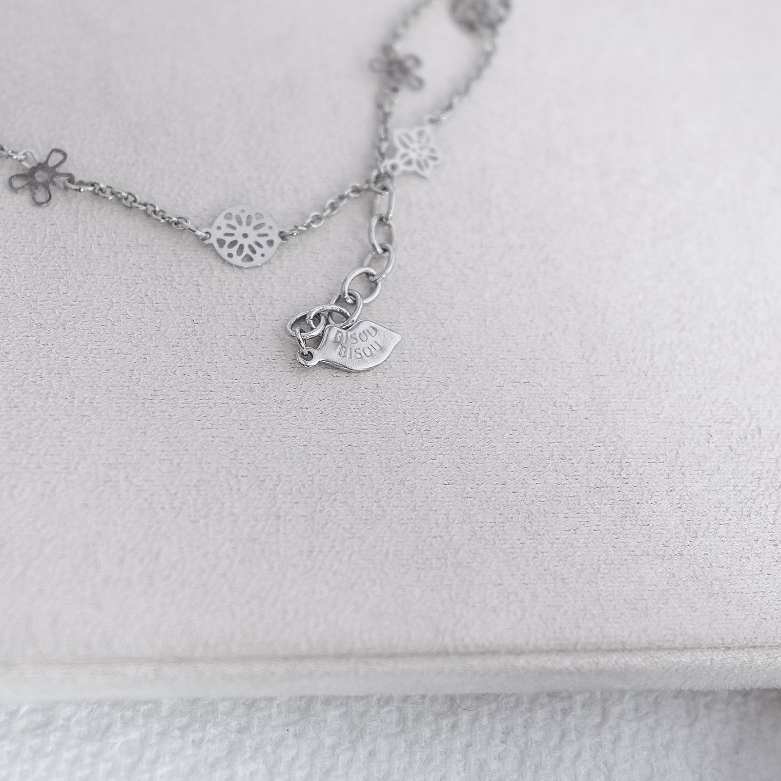 The Unbranded Brand Bisou Bisou Silver Tone Delicate Dainty Bracelet Anklet Size ONE SIZE - 4 Thumbnail