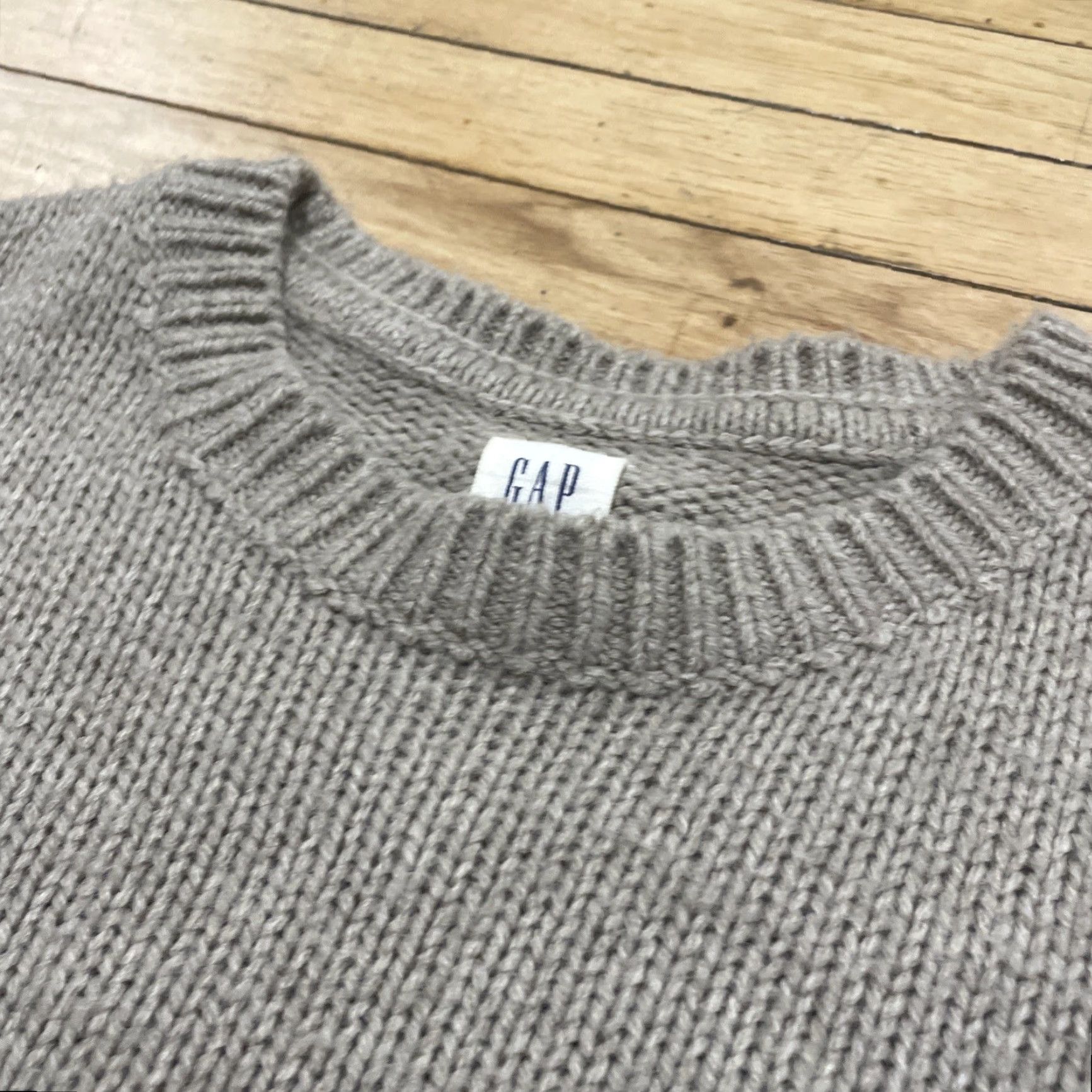 Gap VINTAGE Gap wool textured knit sweater Men L Beige Nutmeg Old Money Capsule layer Pullover Knit Crew Neck Long Sleeve Regular Wool/Nylon Casual Mens Size US L / EU 52-54 / 3 - 4 Thumbnail