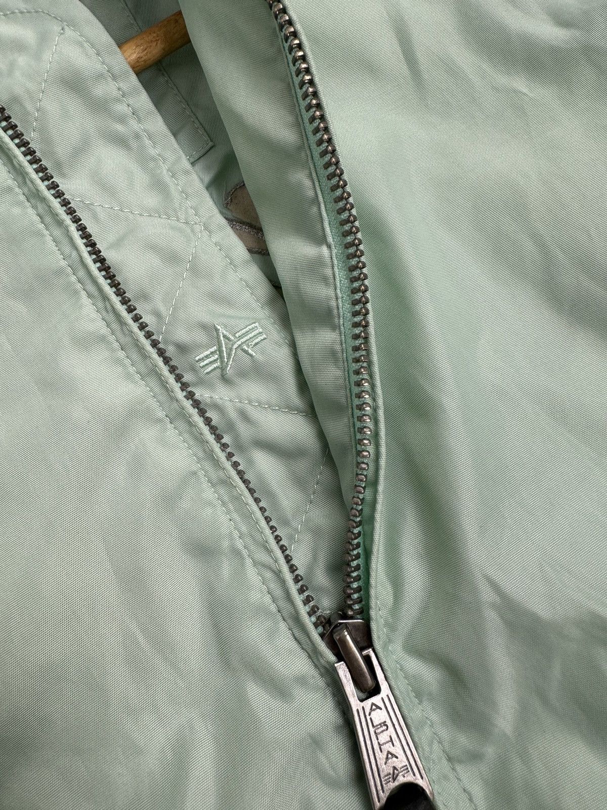 Alpha Industries Alpha Industries Y2K Flowers Bomber Jacket Size S / US 4 / IT 40 - 12 Thumbnail