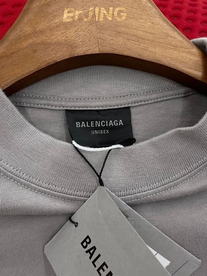 Balenciaga Balenciaga Logo Letter Printed Long Sleeve Crew Neck Sweat Size US S / EU 44-46 / 1 - 6 Thumbnail