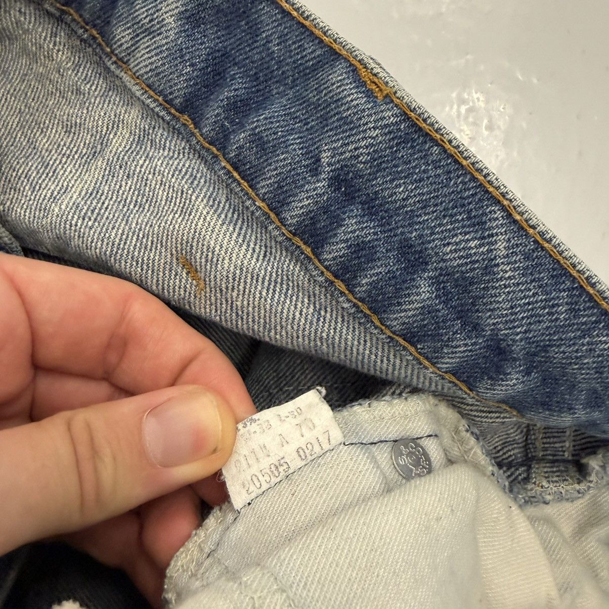 Levi's Vintage 80s Levi's 505 Blue Regular Orange Tab Jeans 36x25 Size US 36 / EU 52 - 4 Thumbnail