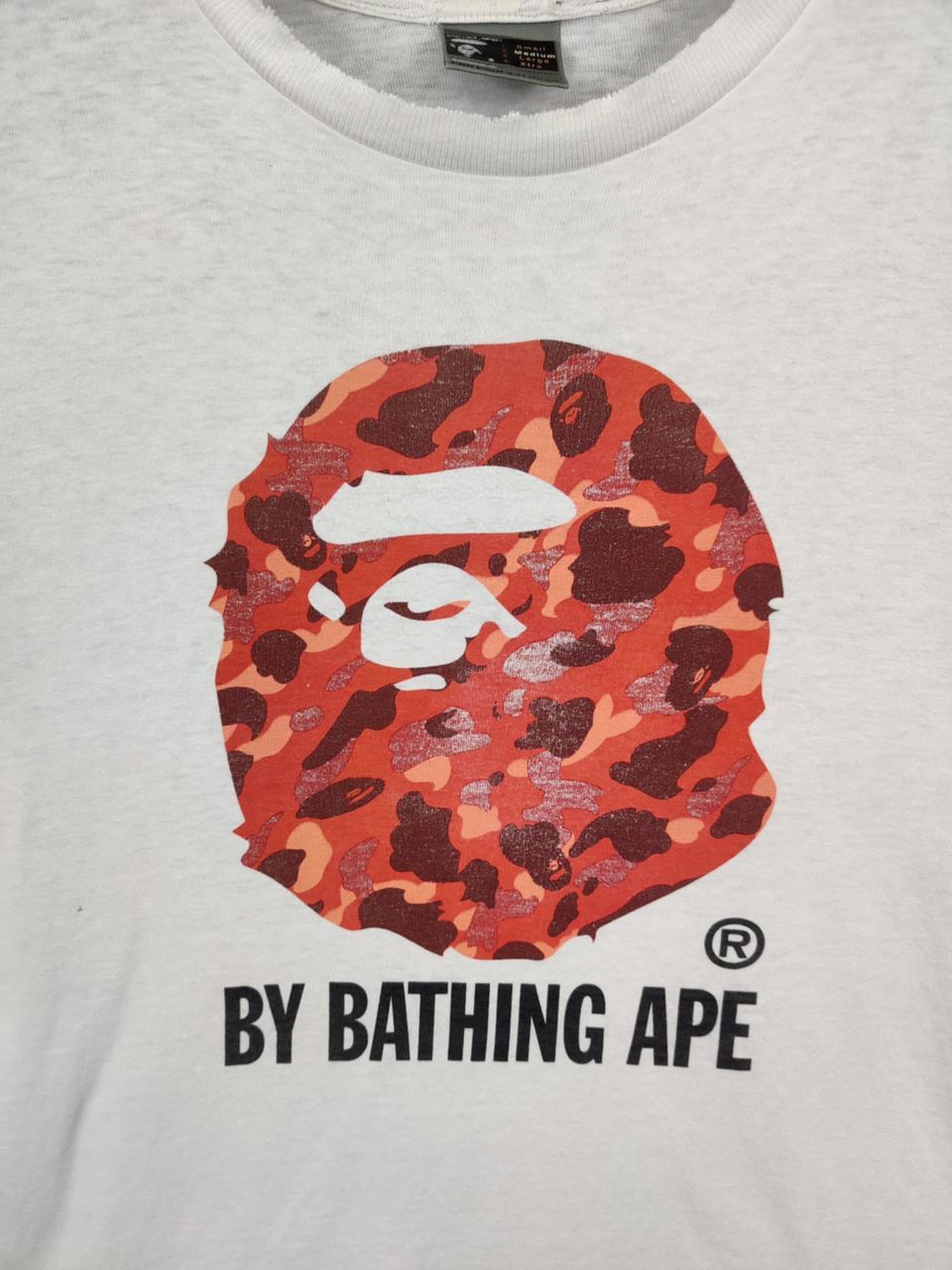 Bape Thrashed Vintage 90s A Bathing Ape Distressed Tee Tshirt Size US M / EU 48-50 / 2 - 2 Thumbnail