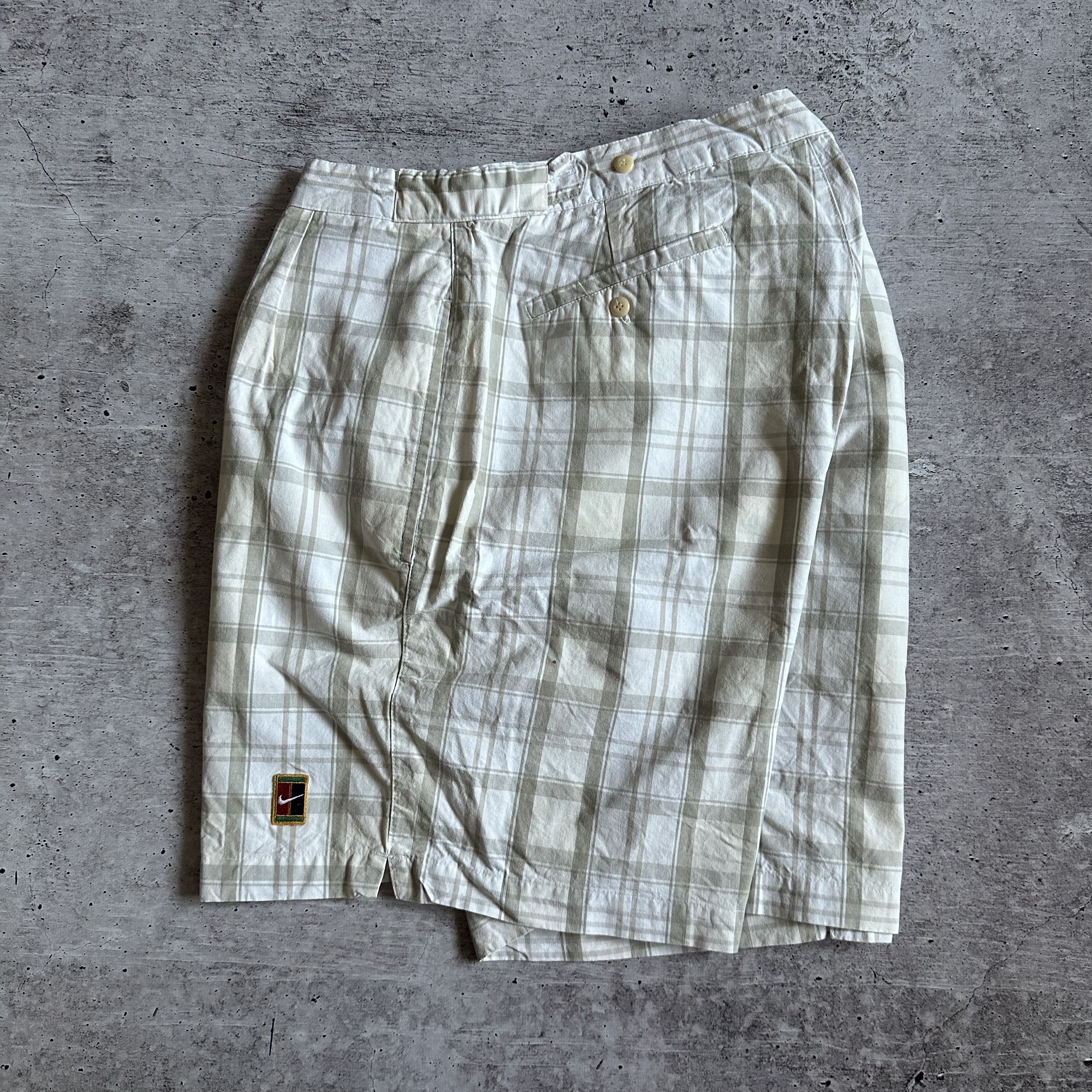 Nike Nike Court 90s Vintage Oversize Shorts Size US 34 / EU 50 - 7 Thumbnail