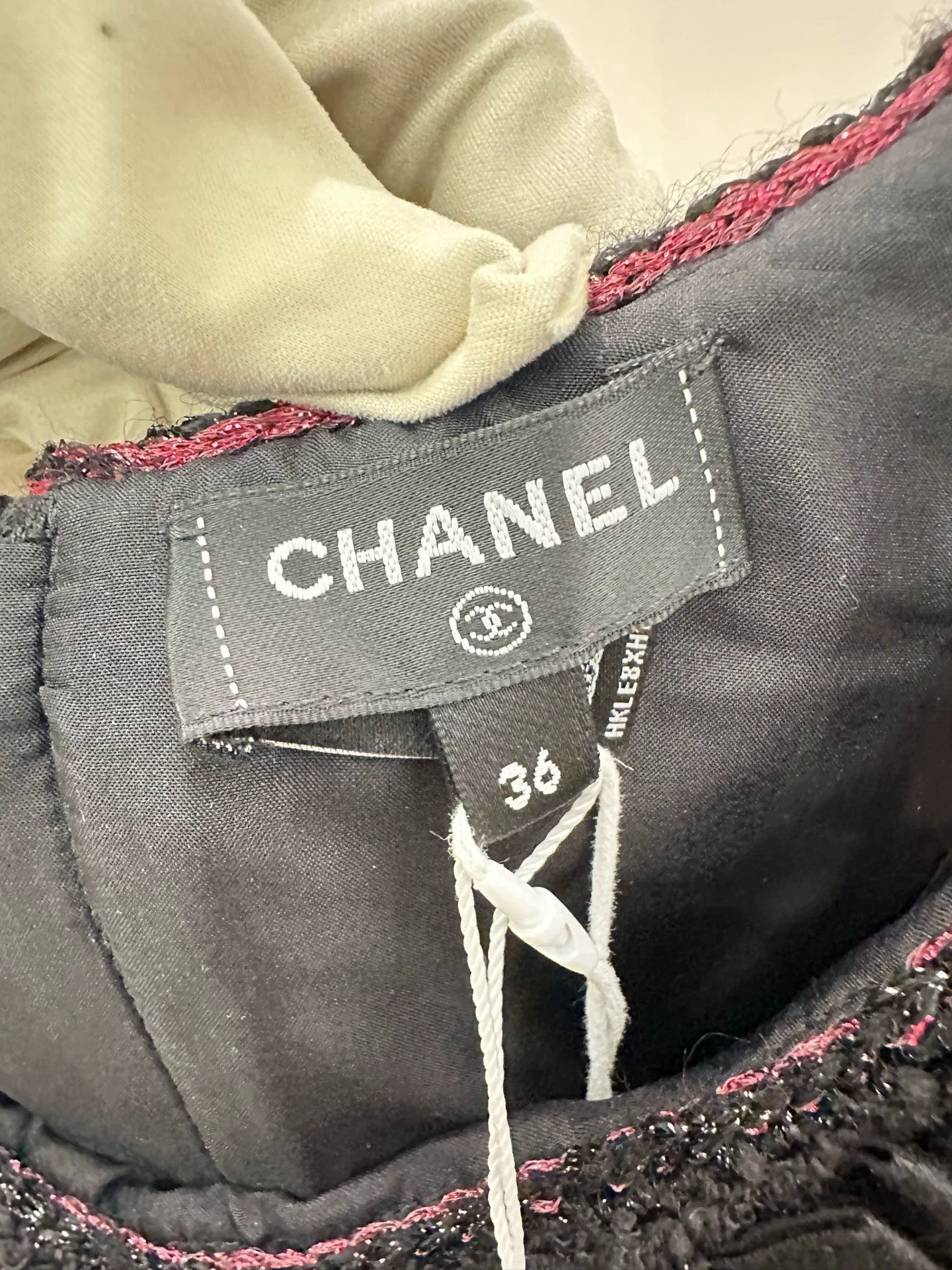Chanel Chanel burgundy crew neck tank top 36 Size XS / US 0-2 / IT 36-38 - 3 Thumbnail