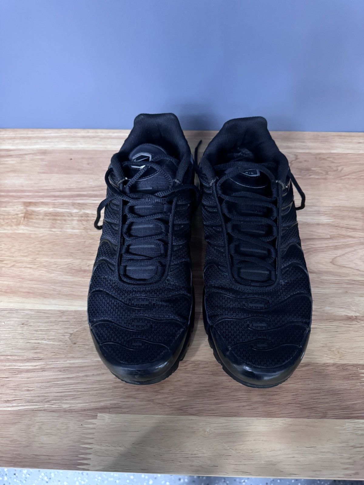 Nike Nike Air Max TN all black Size US 10.5 / EU 43-44 - 2 Thumbnail