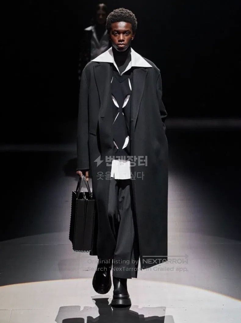 Valentino Valentino Single row wool coat coat Size US L / EU 52-54 / 3 - 1 Thumbnail