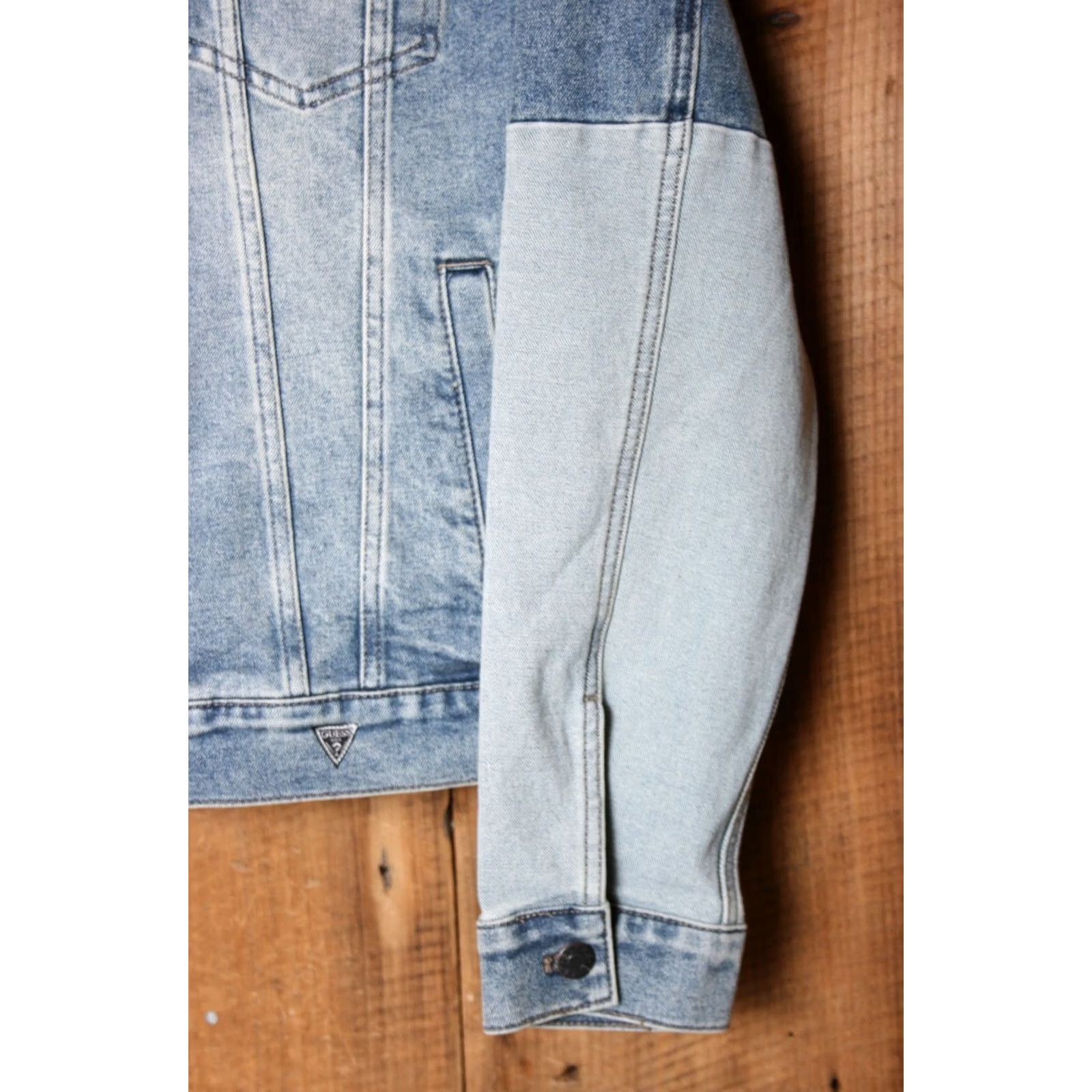 Guess GUESS Blue Two-Tone Stretch Denim Jean Jacket Men Sz L Jacket Jeans Blue Denim Shirt? Size US 33 - 4 Thumbnail