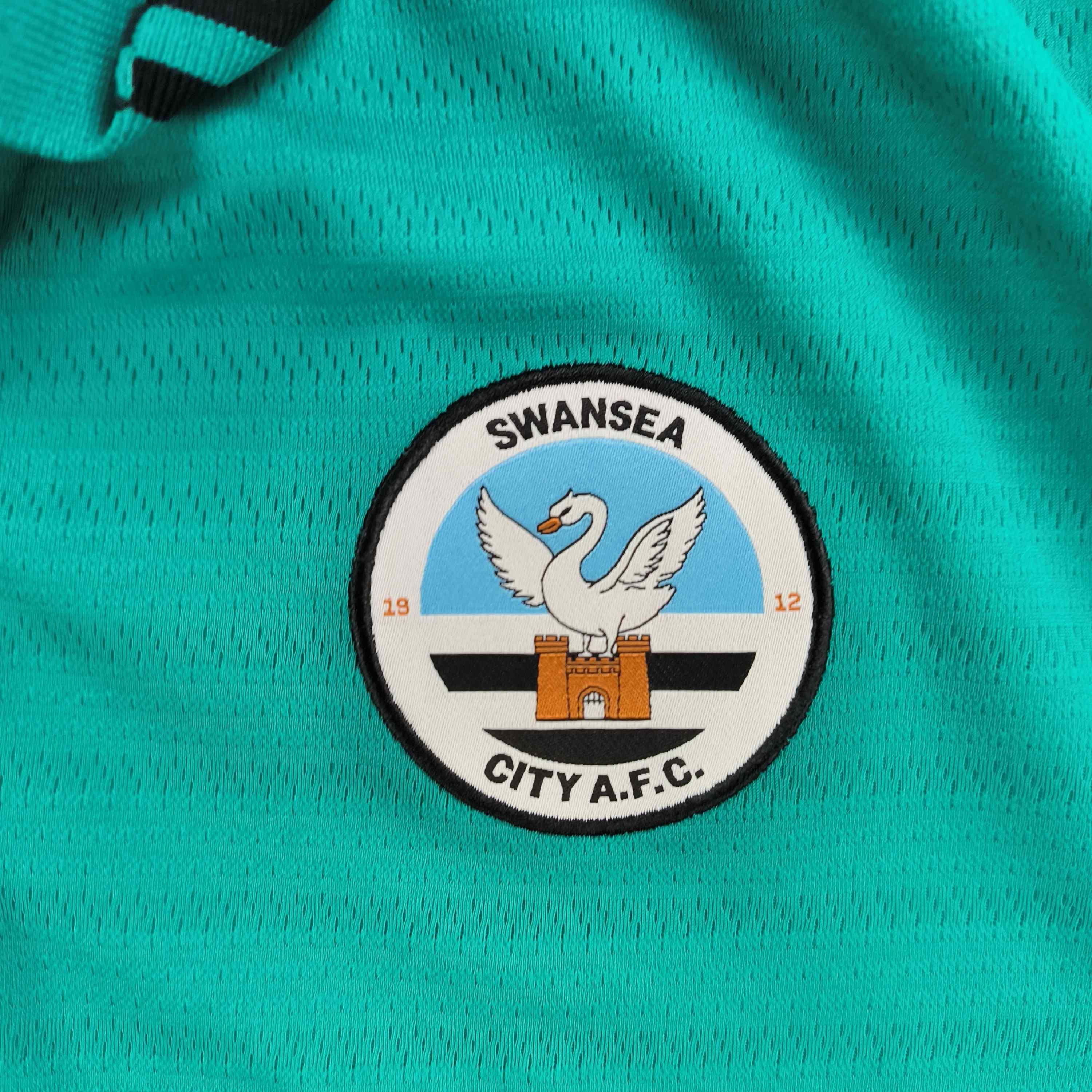 Joma Swansea City 2022-23 Joma training football jersey size L Size US L / EU 52-54 / 3 - 4 Thumbnail
