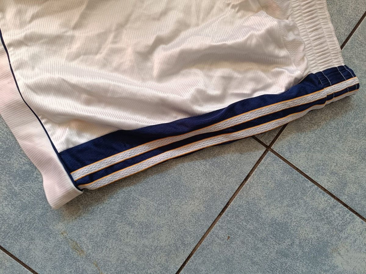 Adidas Vintage Real Madrid adidas Football Club Shorts Size US 32 / EU 48 - 5 Thumbnail