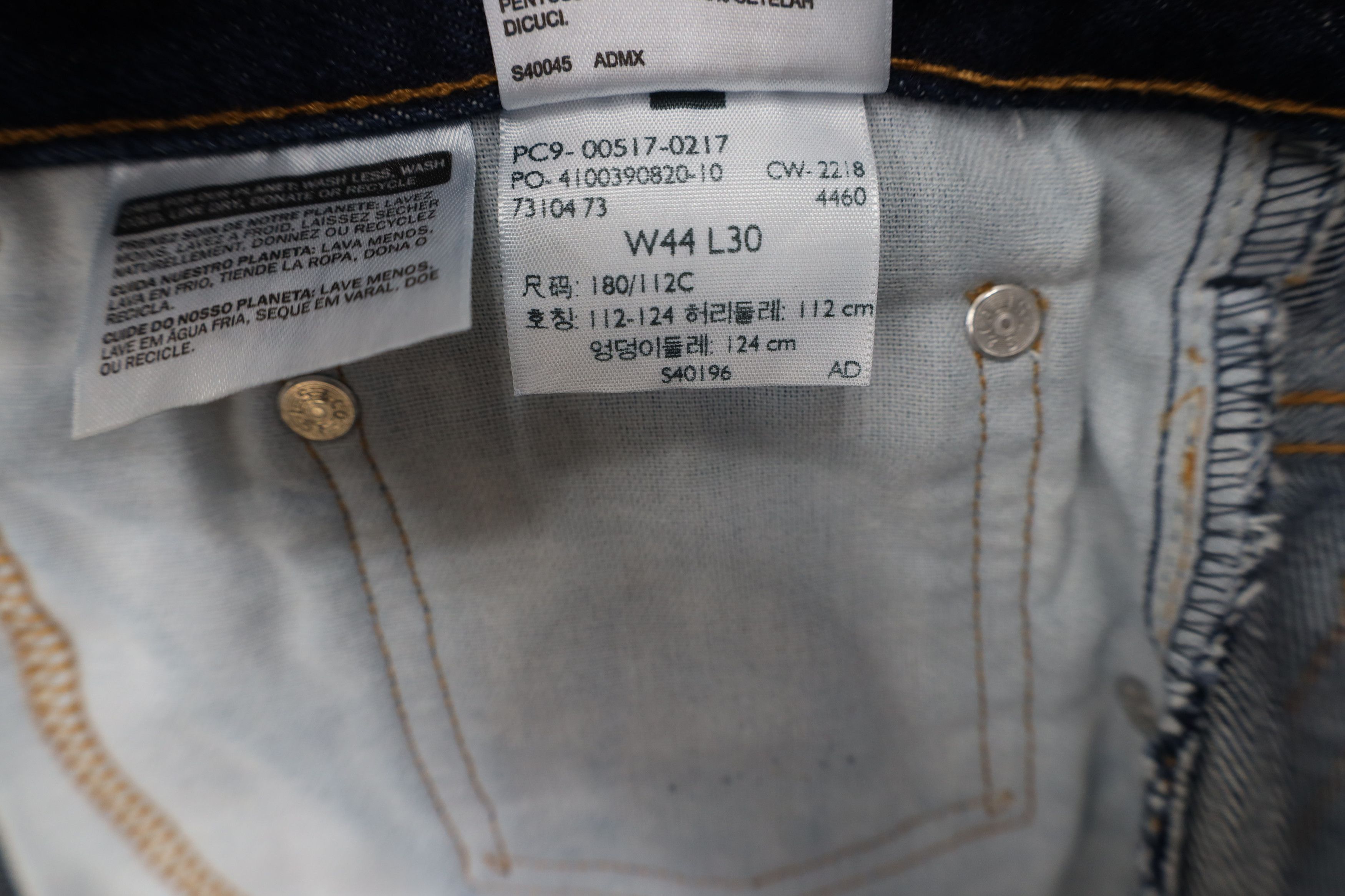 Levi's Vintage Y2K Levis 517 Bootcut Wide Leg Denim Jeans Blue Size US 44 / EU 60 - 7 Thumbnail