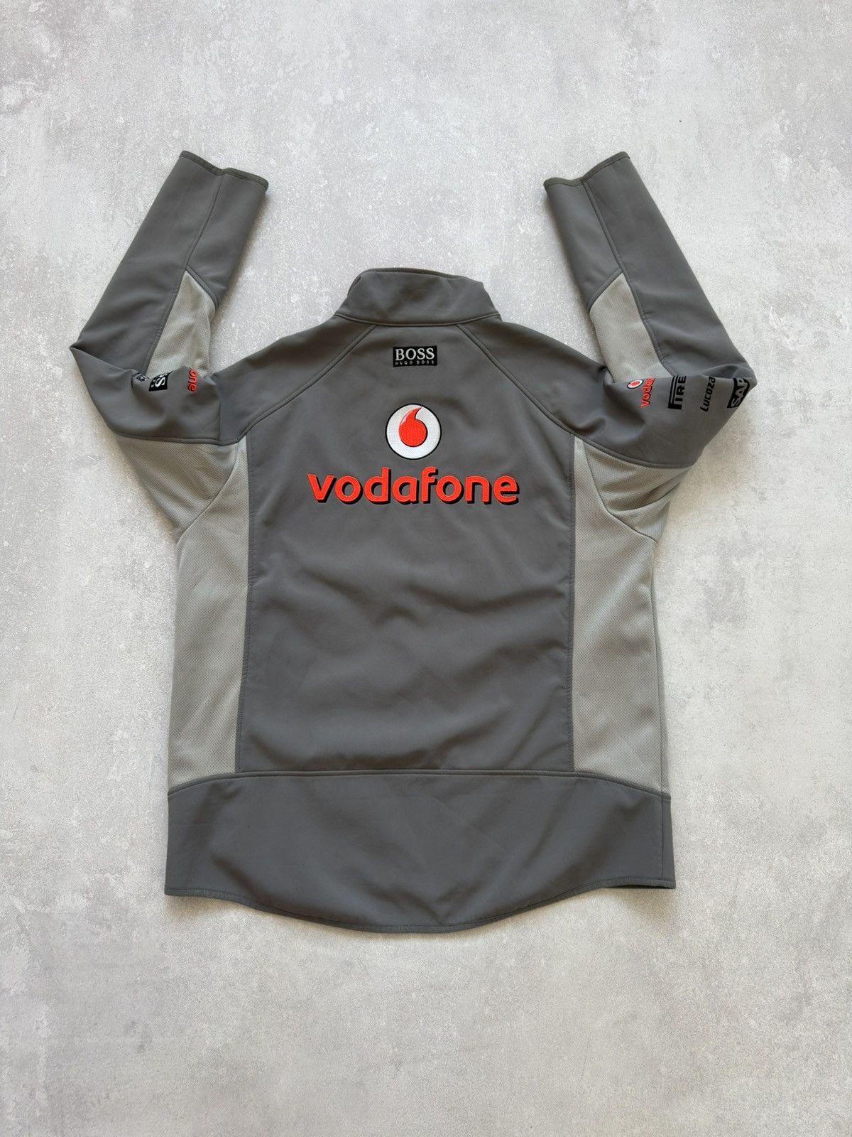 Mercedes-Benz Vodafone Mercedes Benz McLaren Soft Shell F1 Racing Jacket Size US XXL / EU 58 / 5 - 11 Thumbnail