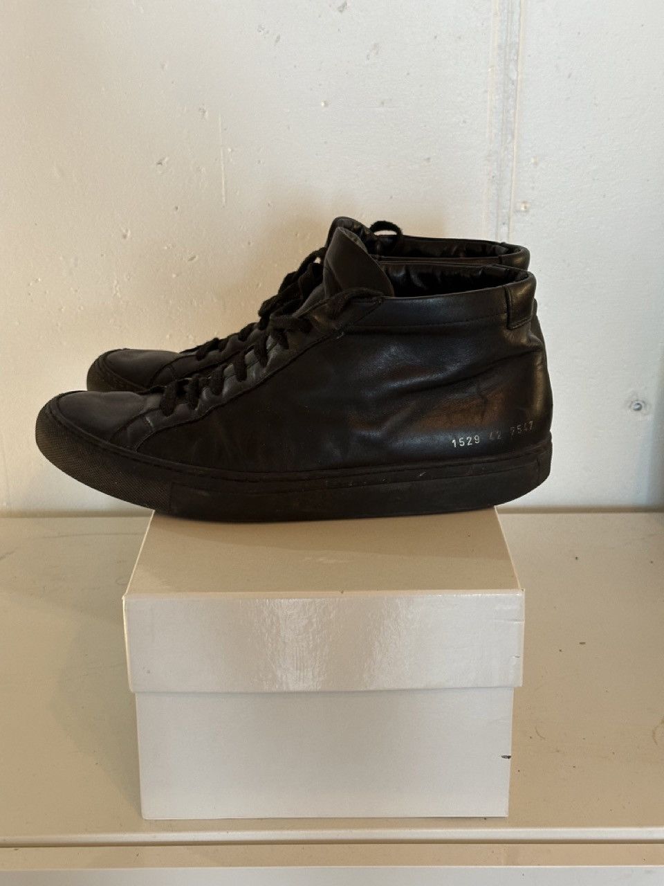 Common Projects Original Achilles Leather High-Top Sneakers Size US 9 / EU 42 - 3 Thumbnail