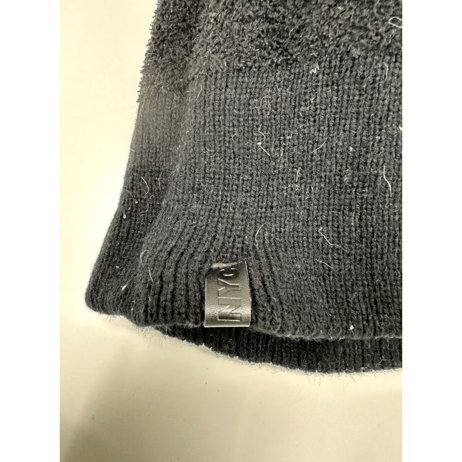 Vintage NYC Mens Beanie Black Lined Insulated Winter Hat Hat Mens Beanie Black Lined Insulated Winter NYC Men’s Beanie Size ONE SIZE - 6 Thumbnail