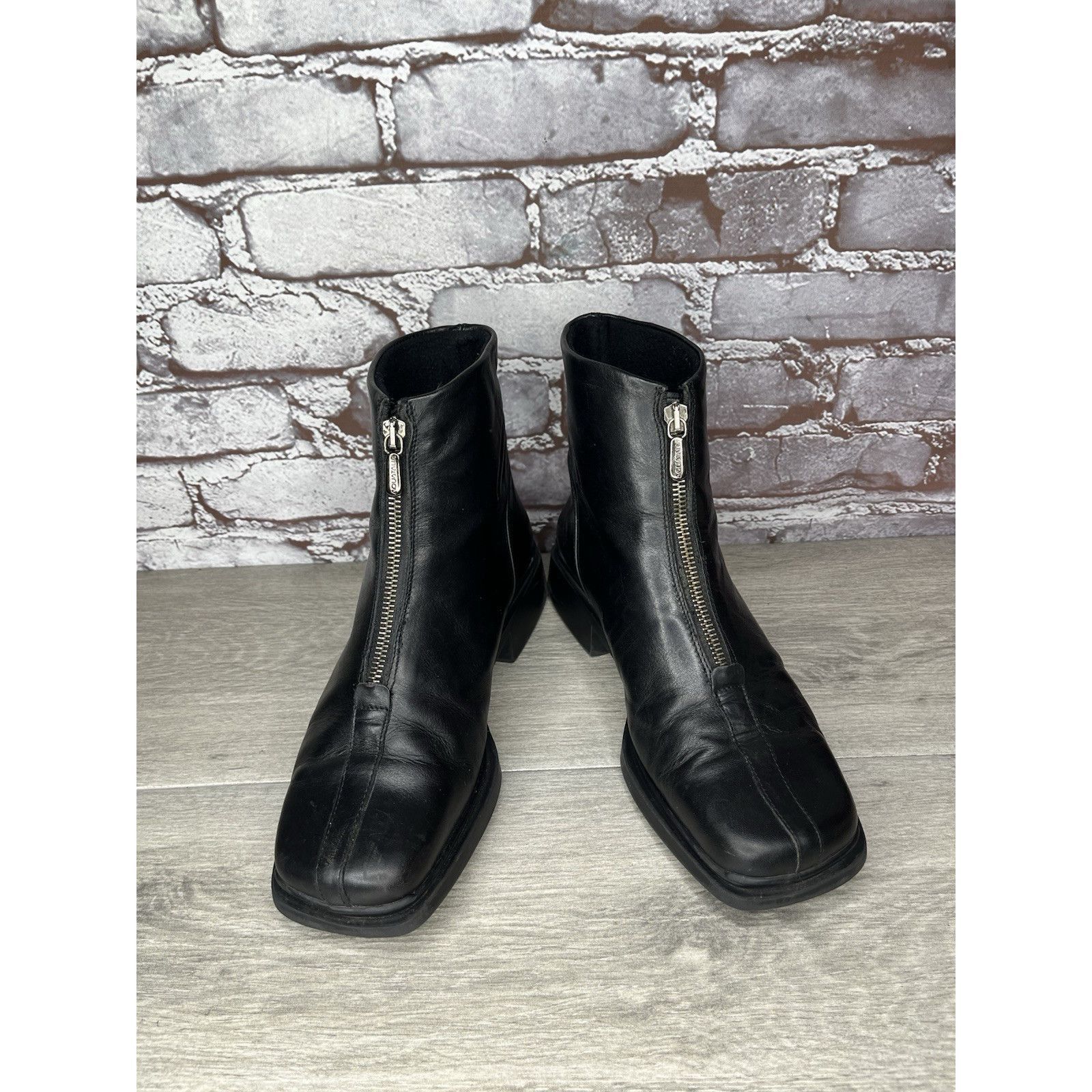 Aquatalia Aquatalia Italy Black Leather Center Zip Ankle Heel Boots Wo Size US 8 / IT 38 - 5 Thumbnail