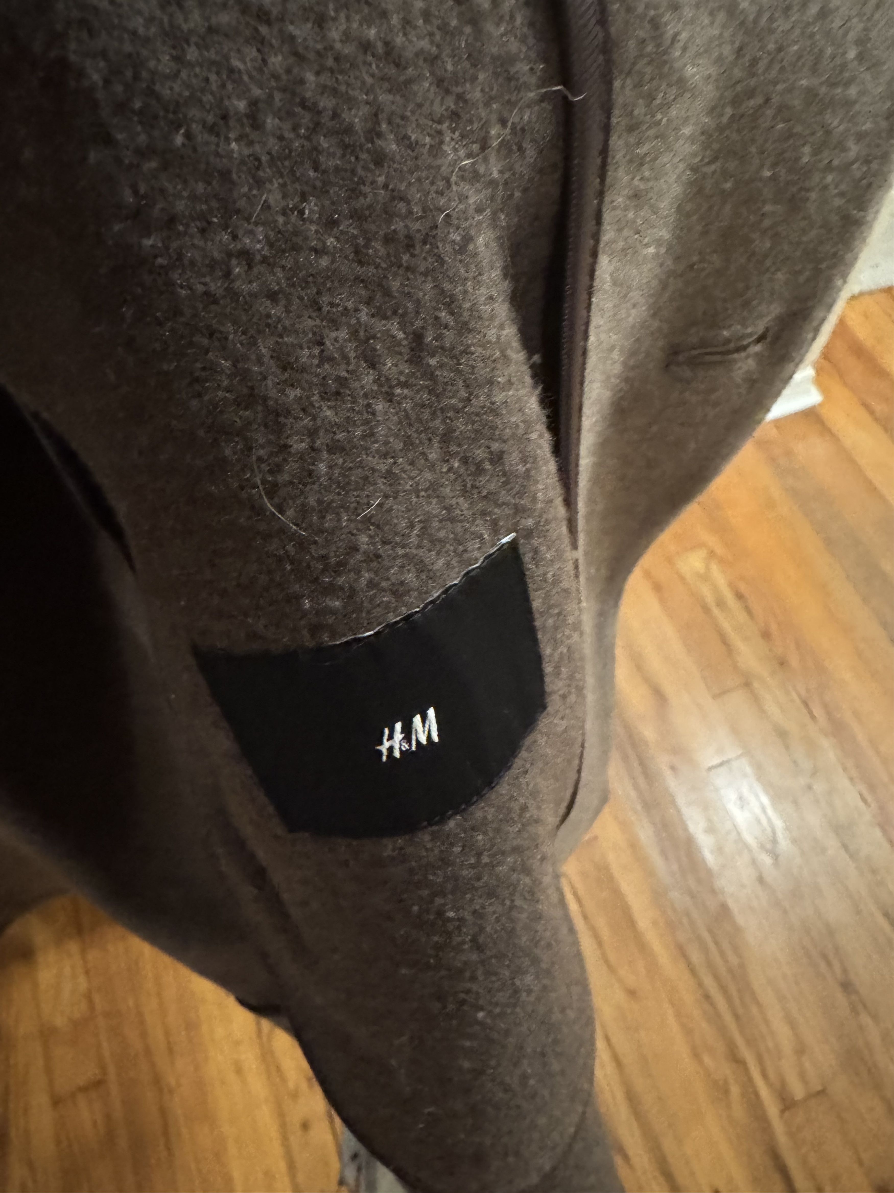 H&M H&M Brown Wool Overcoat. US size Medium Size US M / EU 48-50 / 2 - 3 Thumbnail