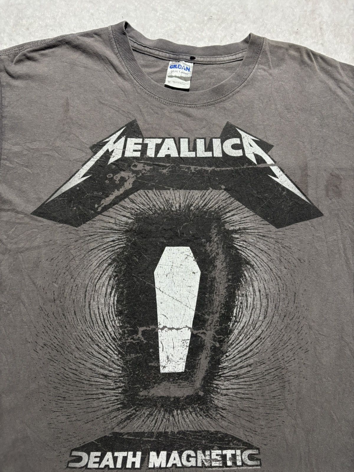 Metallica Metallica Death Magnetic Tour 2010 Tshirt Size US M / EU 48-50 / 2 - 3 Thumbnail