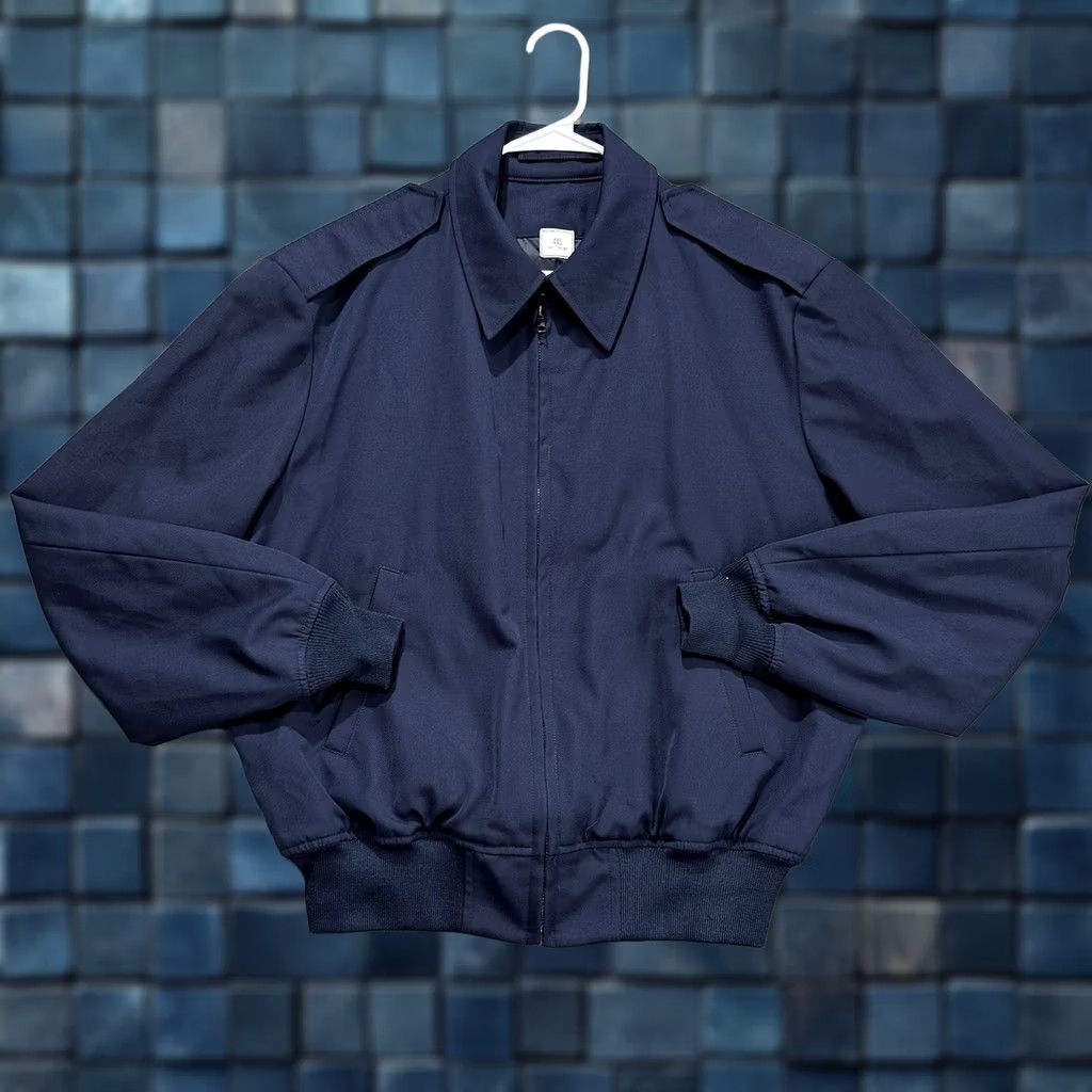 Vintage Vintage US Military Jacket Men 44S Navy Uniform Lightweight Removable Liner 90s Size US S / EU 44-46 / 1 - 1 Thumbnail