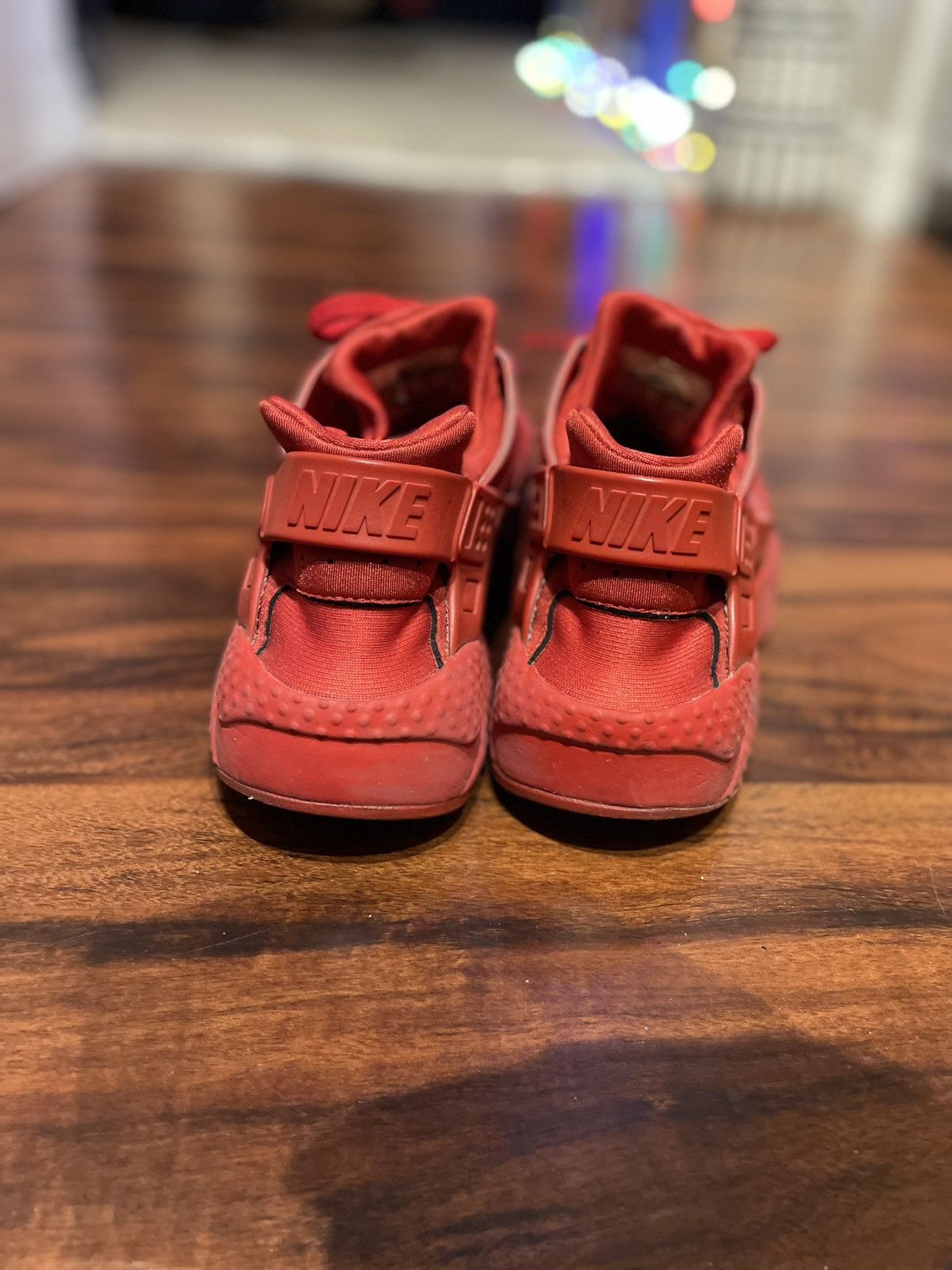 Nike Air Huarache “Triple Red” – Sz 6.5Y nike Size US 8.5 / IT 38.5 - 2 Thumbnail