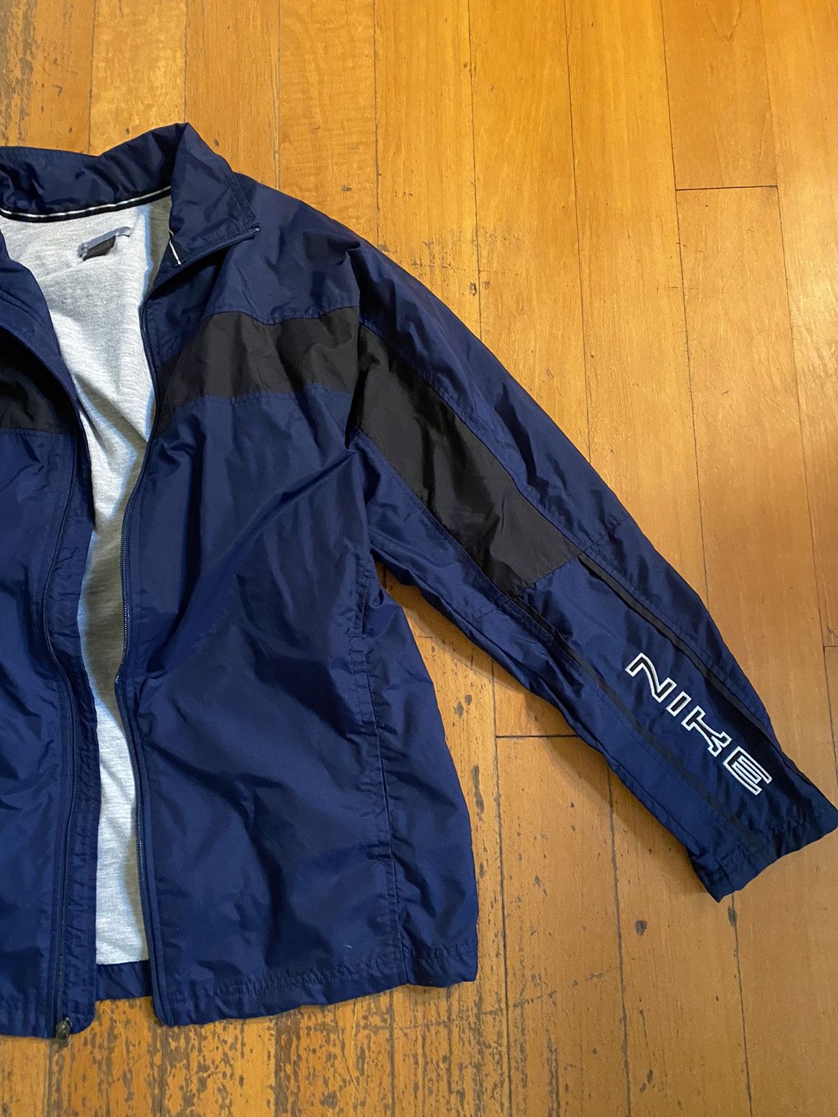 Designer × Nike nike navy windbreaker track jacket Size US M / EU 48-50 / 2 - 3 Thumbnail