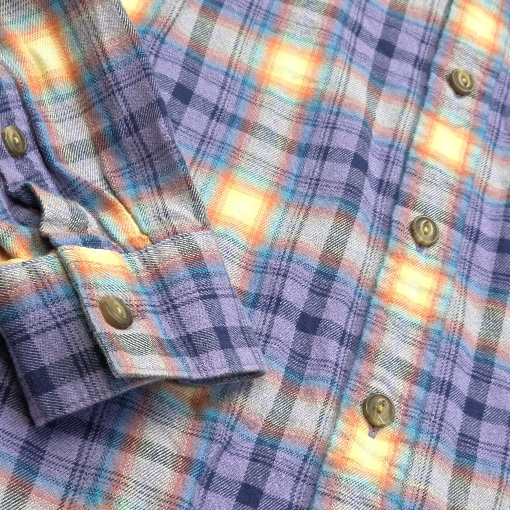 Patagonia Patagonia Fjord Flannel Shirt Mens Medium Purple Plaid Lightweight Long-Sleeved Button-Up Size US M / EU 48-50 / 2 - 3 Thumbnail