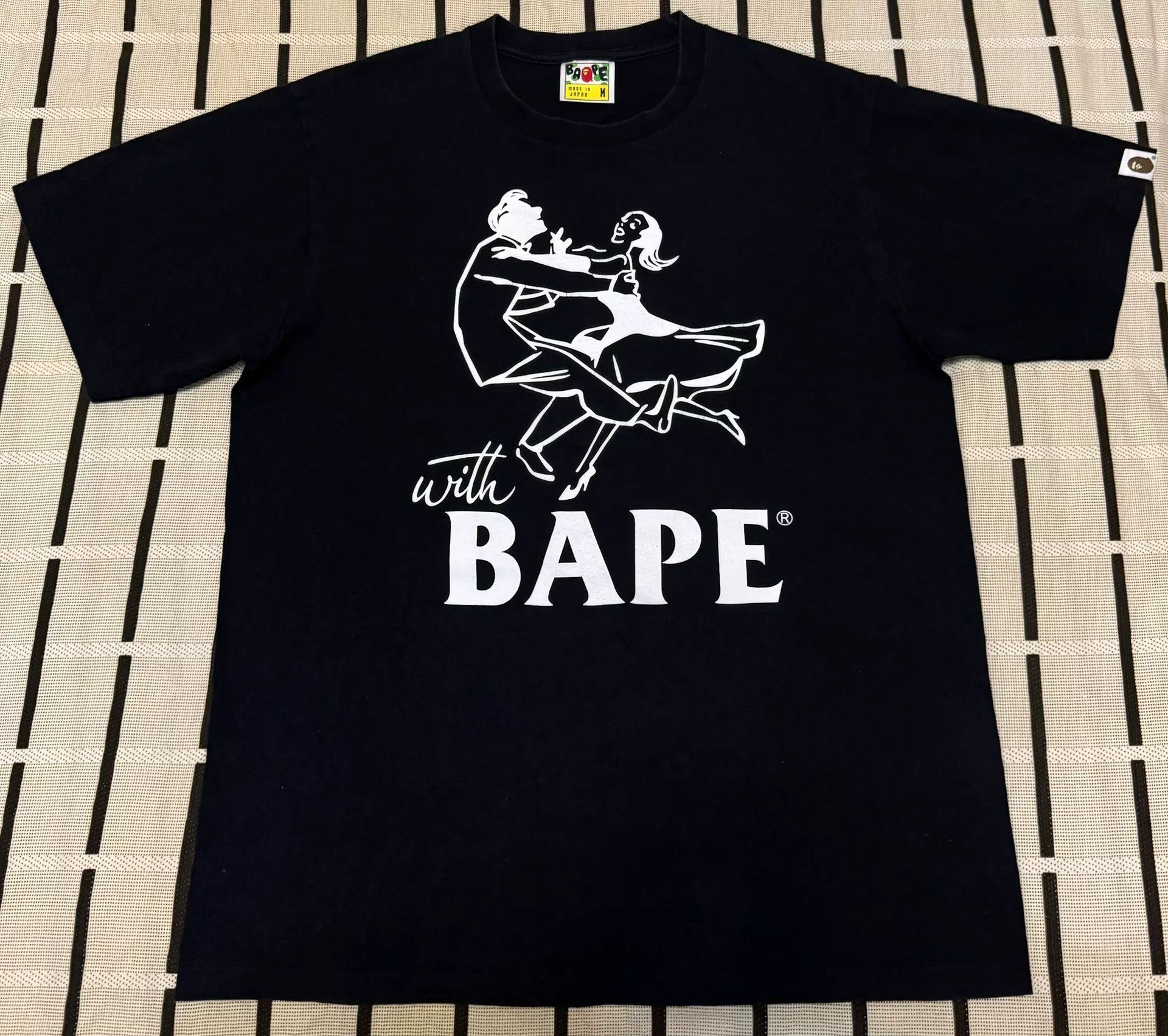 Bape Bape Gold T-Shirt M Men Size US M / EU 48-50 / 2 - 1 Thumbnail