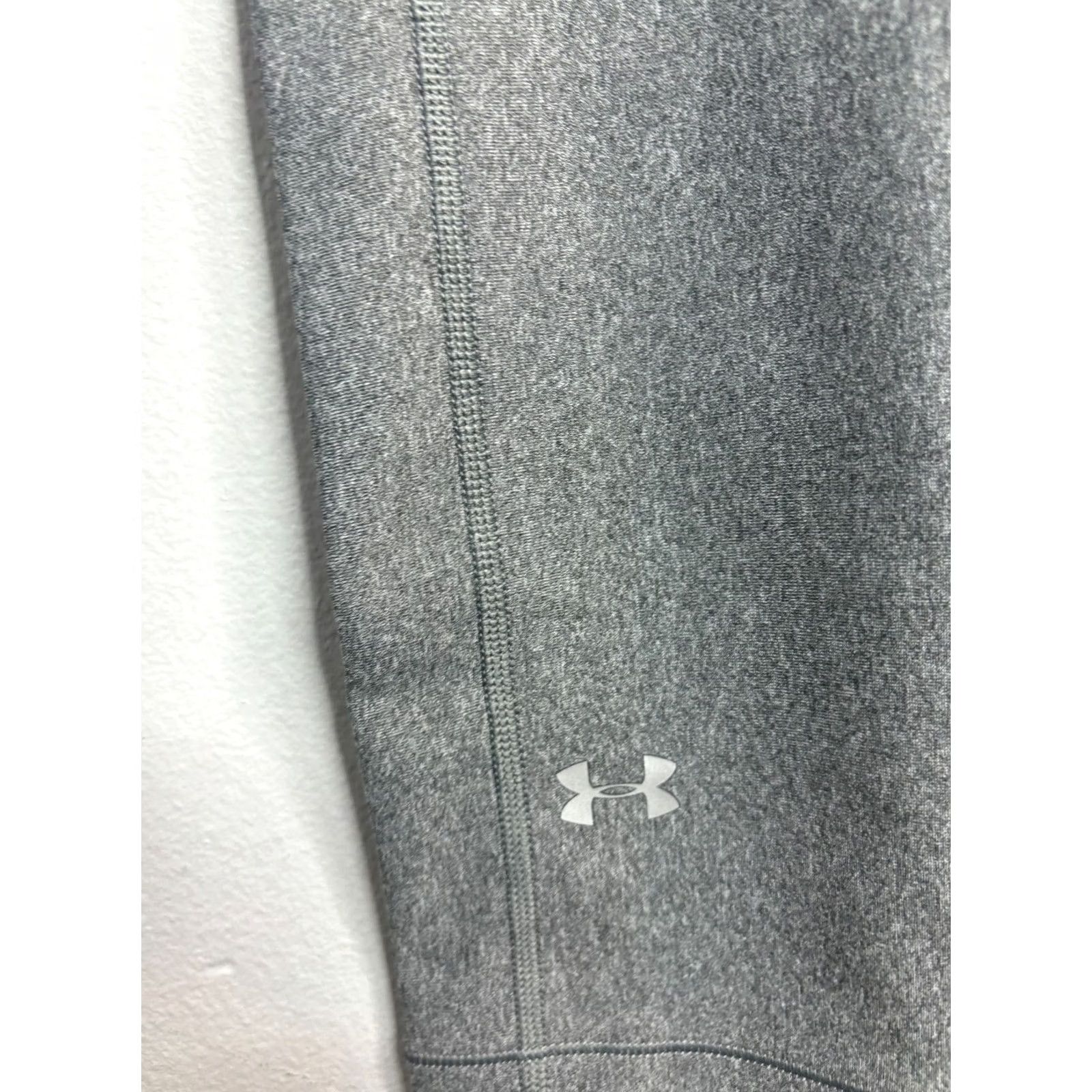 Under Armour Under Armour Leggings Cropped Gray M Womens Regular XS Size 32" / US 10 / IT 46 - 4 Thumbnail