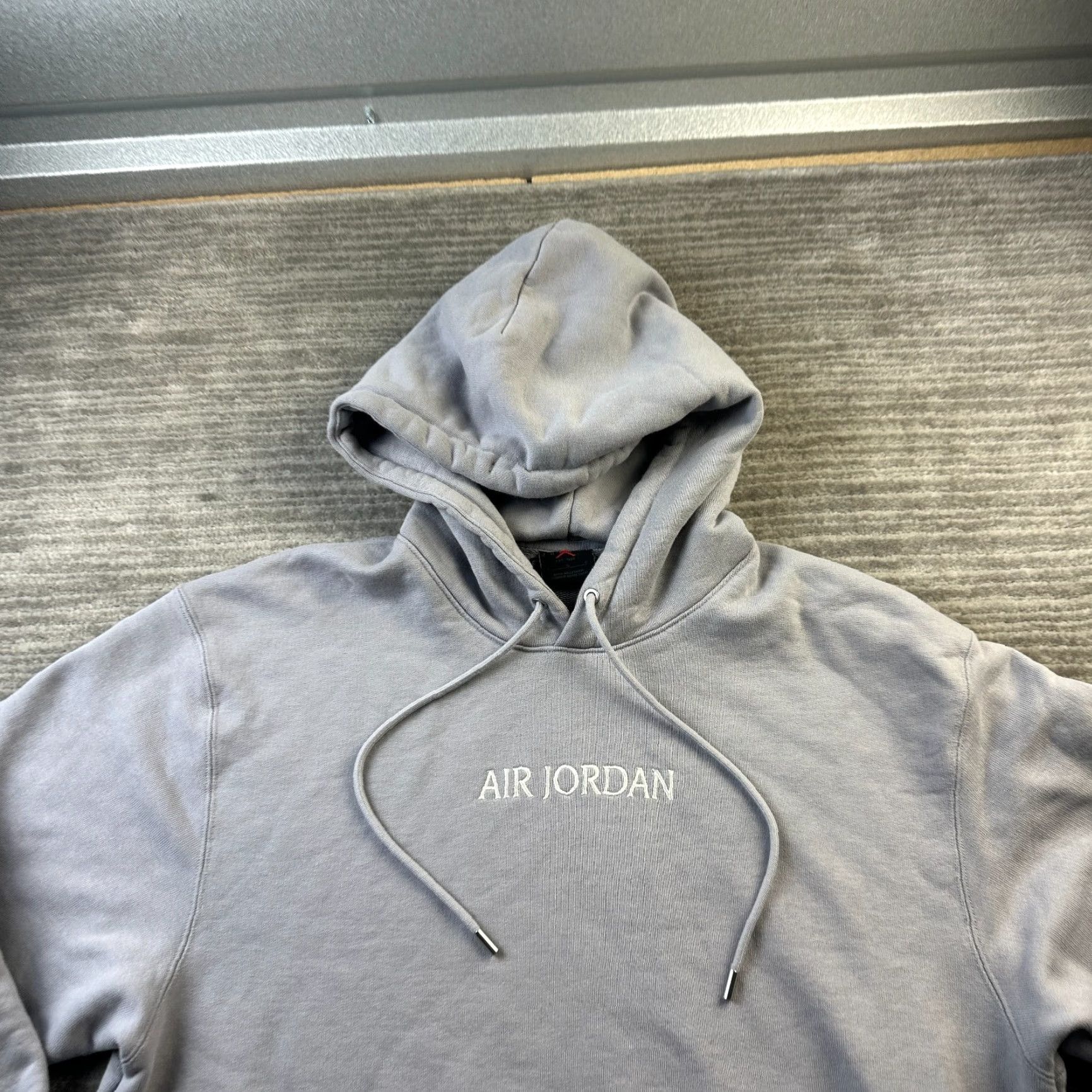 Jordan Brand Jordan Hoodie Mens Large Red Sweatshirt Heavyweight Hooded Pockets Jumpman Sports Size US L / EU 52-54 / 3 - 3 Thumbnail