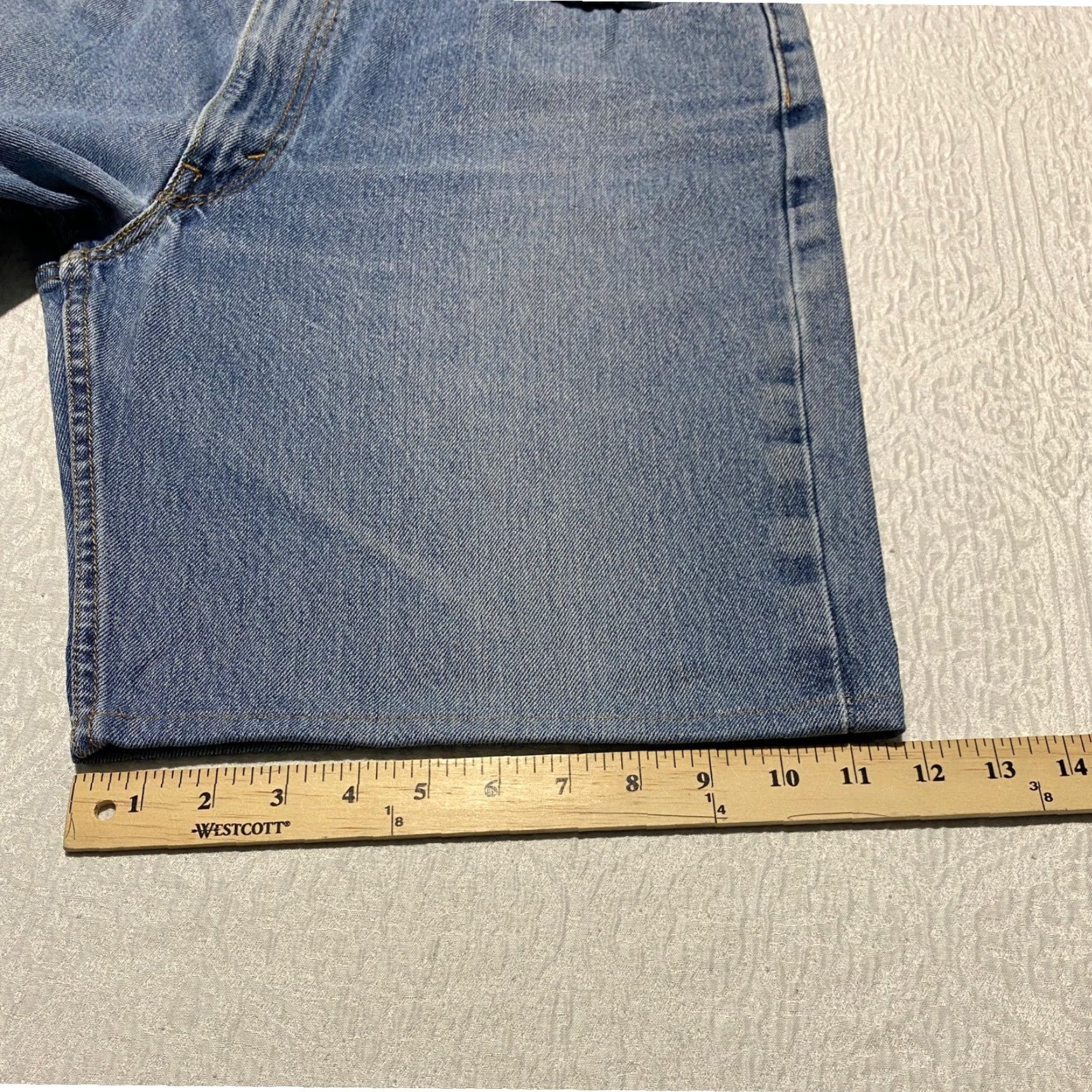 Levi's Levi's 550 Jean Shorts Men Bermuda 38x10 Light Blue Denim Pockets 5-Pocket Casual Summer 90s Mens Size US 38 / EU 54 - 7 Thumbnail
