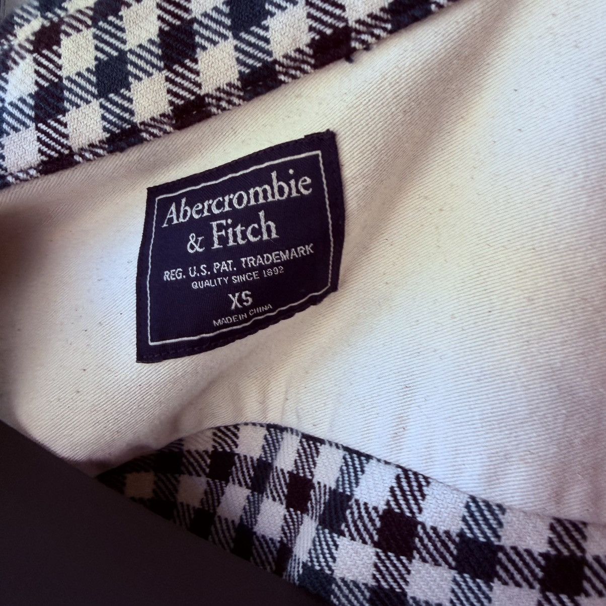 Abercrombie & Fitch A&F white black and blue plaid gingham button down jacket Size US XS / EU 42 / 0 - 5 Thumbnail