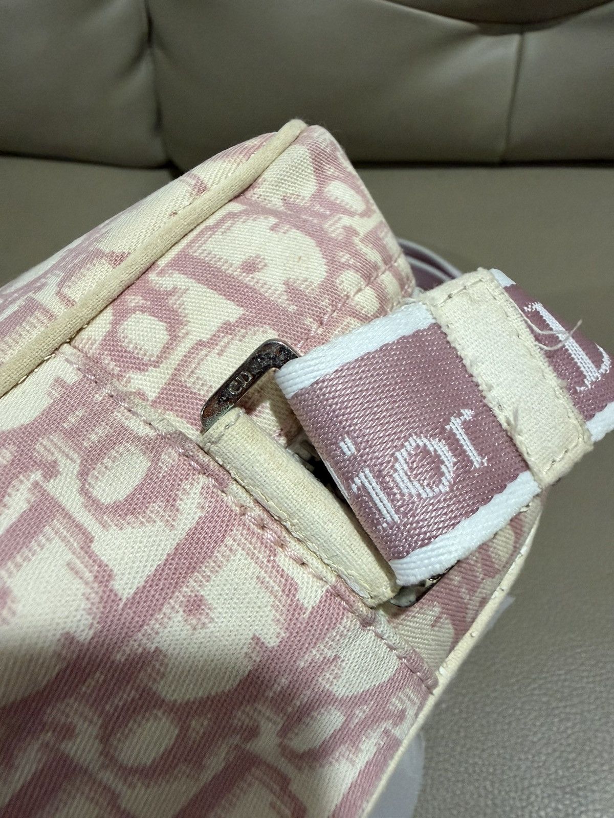Dior Authentic Christian Dior Trotter Flower Applique Bag Size ONE SIZE - 10 Thumbnail
