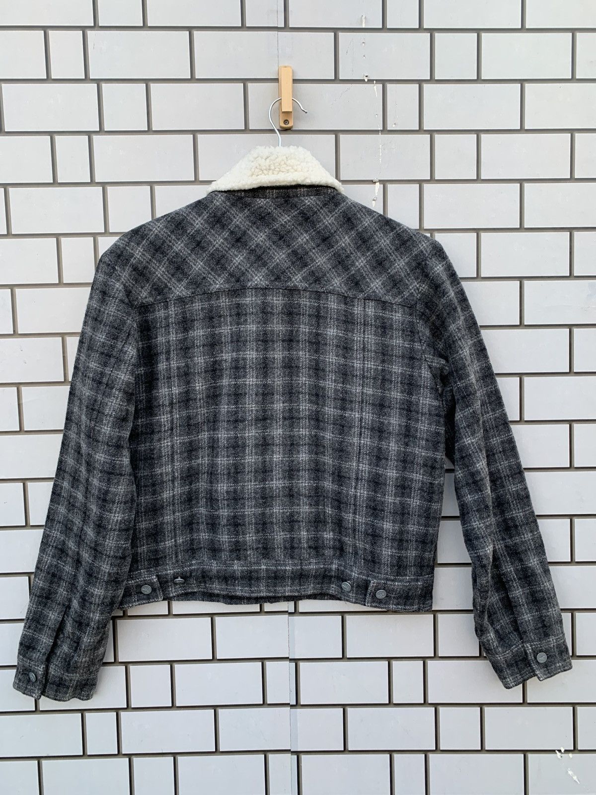 Calvin Klein × Vintage Vintage Calvin Klein Jeans Cropped Jacket Size US S / EU 44-46 / 1 - 6 Thumbnail