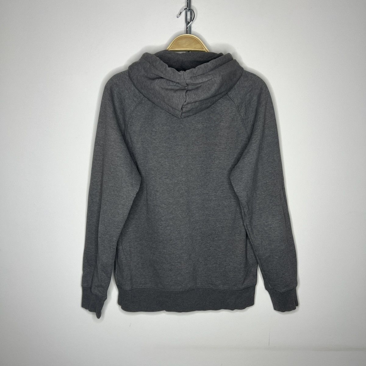 Carhartt × Carhartt Wip Carhartt WiP Grey Hoodie Gold Logo Hooded Chase Sweat Size US S / EU 44-46 / 1 - 7 Thumbnail