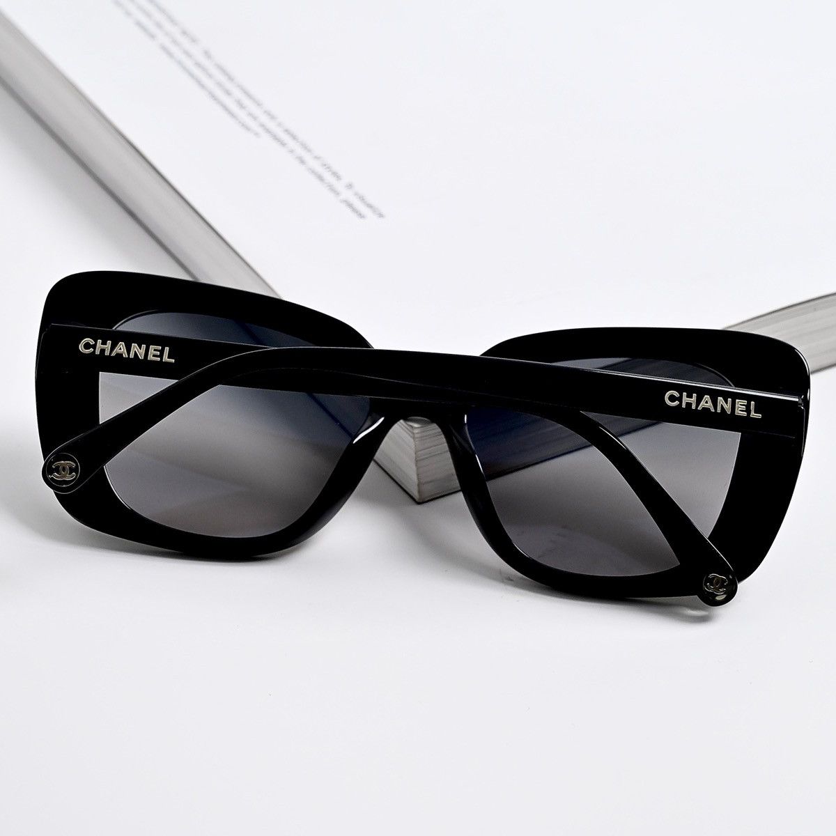 Chanel CHANEL 0CH5504 SUNGLASSES Size ONE SIZE - 11 Thumbnail