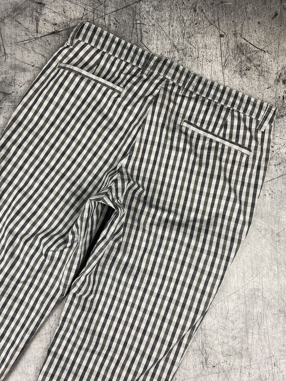 Aquascutum Vintage Aquascutum Check Cropped Casual Pants Size US 36 / EU 52 - 8 Thumbnail