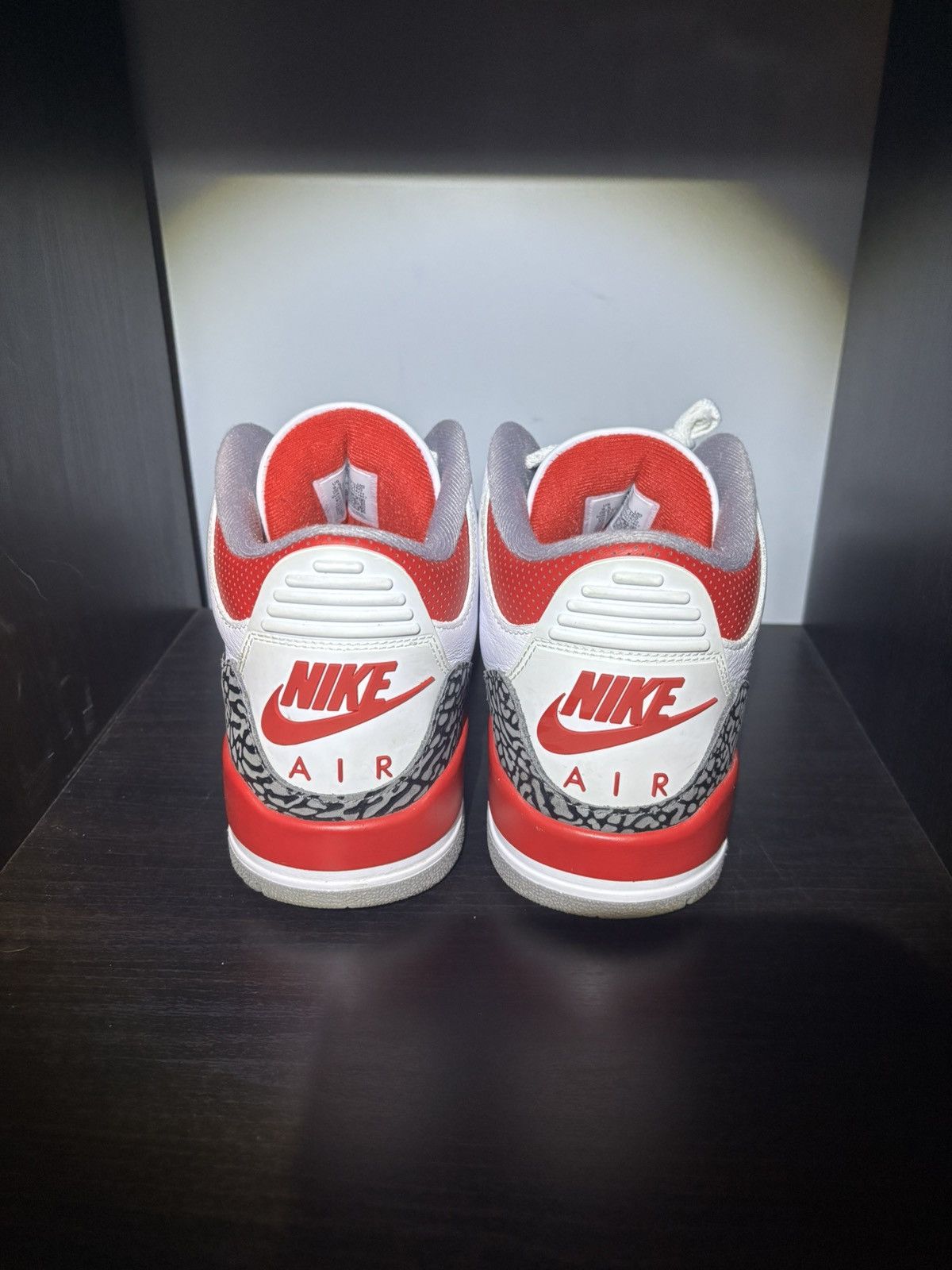 Jordan Brand × Nike Air Jordan 3 Retro Size US 9.5 / EU 42-43 - 3 Thumbnail