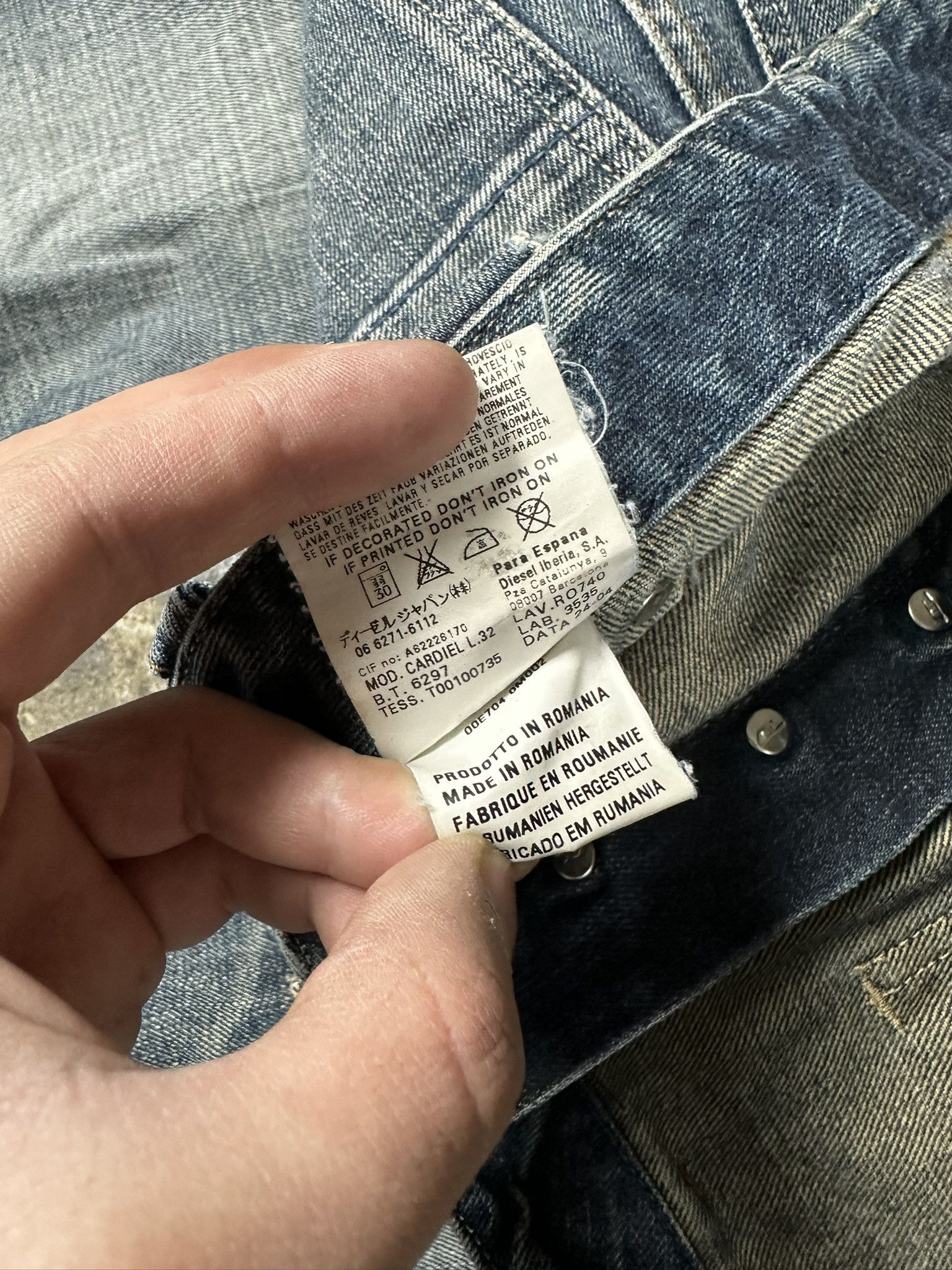 Diesel Vintage Diesel Oversized Faded Washed Jeans Size US 32 / EU 48 - 8 Thumbnail