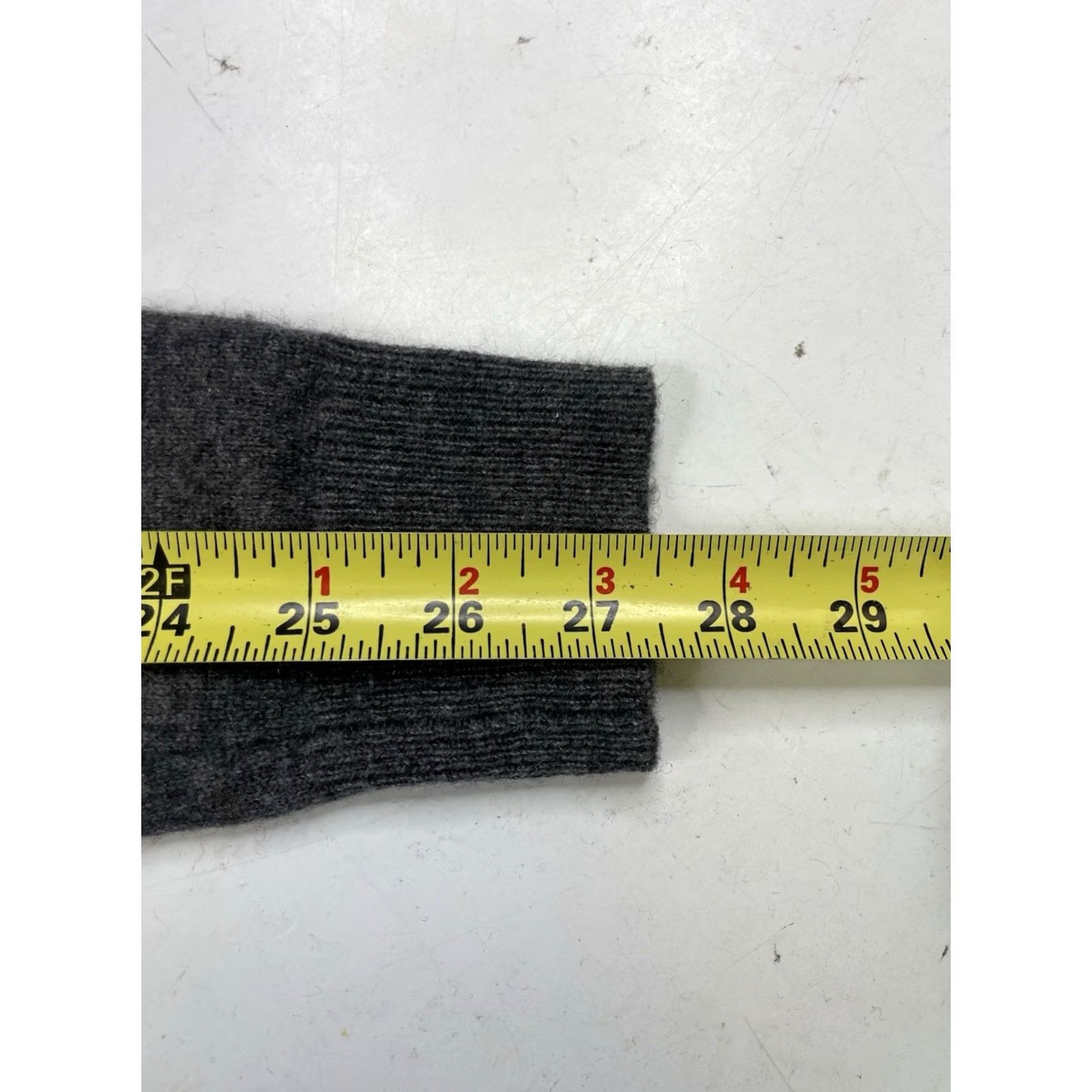 AQUA Aqua Cashmere Sweater Gray Crew neck Floral Knit Size XS Embellished Size XS / US 0-2 / IT 36-38 - 5 Thumbnail
