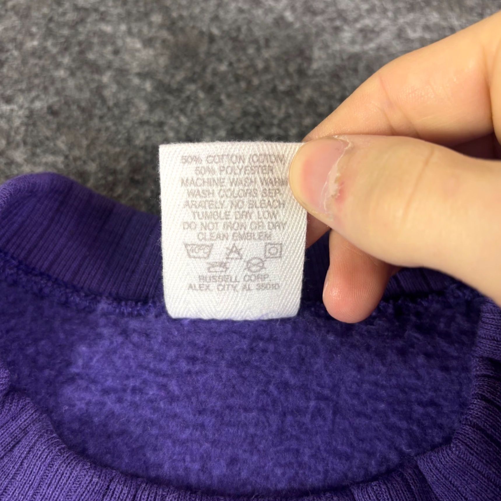 Russell Athletic VINTAGE Russell Athletic Purple Crewneck Sweatshirt Womens M 90s USA Size M / US 6-8 / IT 42-44 - 5 Thumbnail