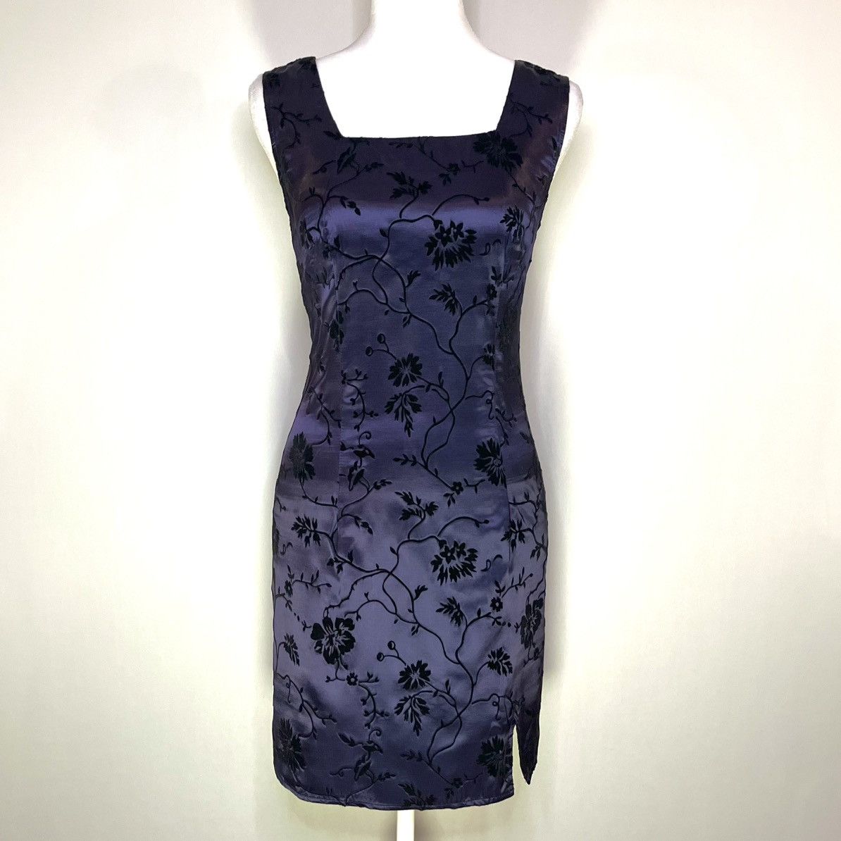 Vintage y2k 90’s VTG Street Flowers Floral Gothic Vampy Prom Dress Size M / US 6-8 / IT 42-44 - 1 Thumbnail