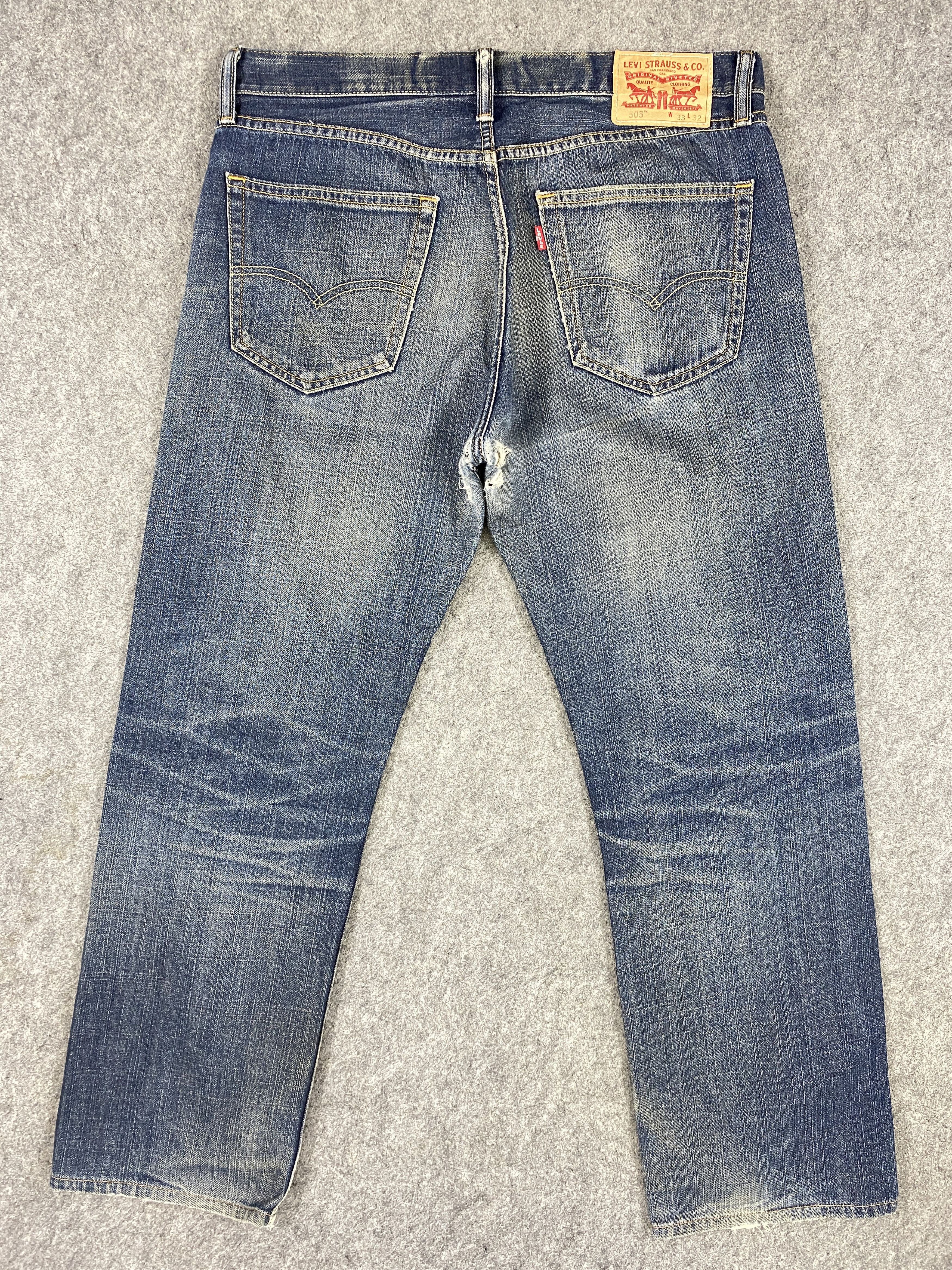 Japanese Brand Distressed Blue Vintage Levi's 505 Jeans 35x28 Denim -JN1804 Size US 35 - 2 Thumbnail