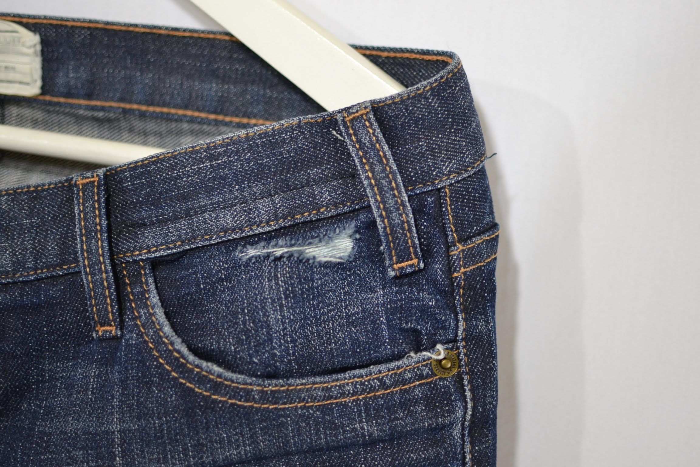 Current/Elliot Pre Distressed The Skinny Loved Destroy Jeans Size 27" / US 4 / IT 40 - 4 Thumbnail