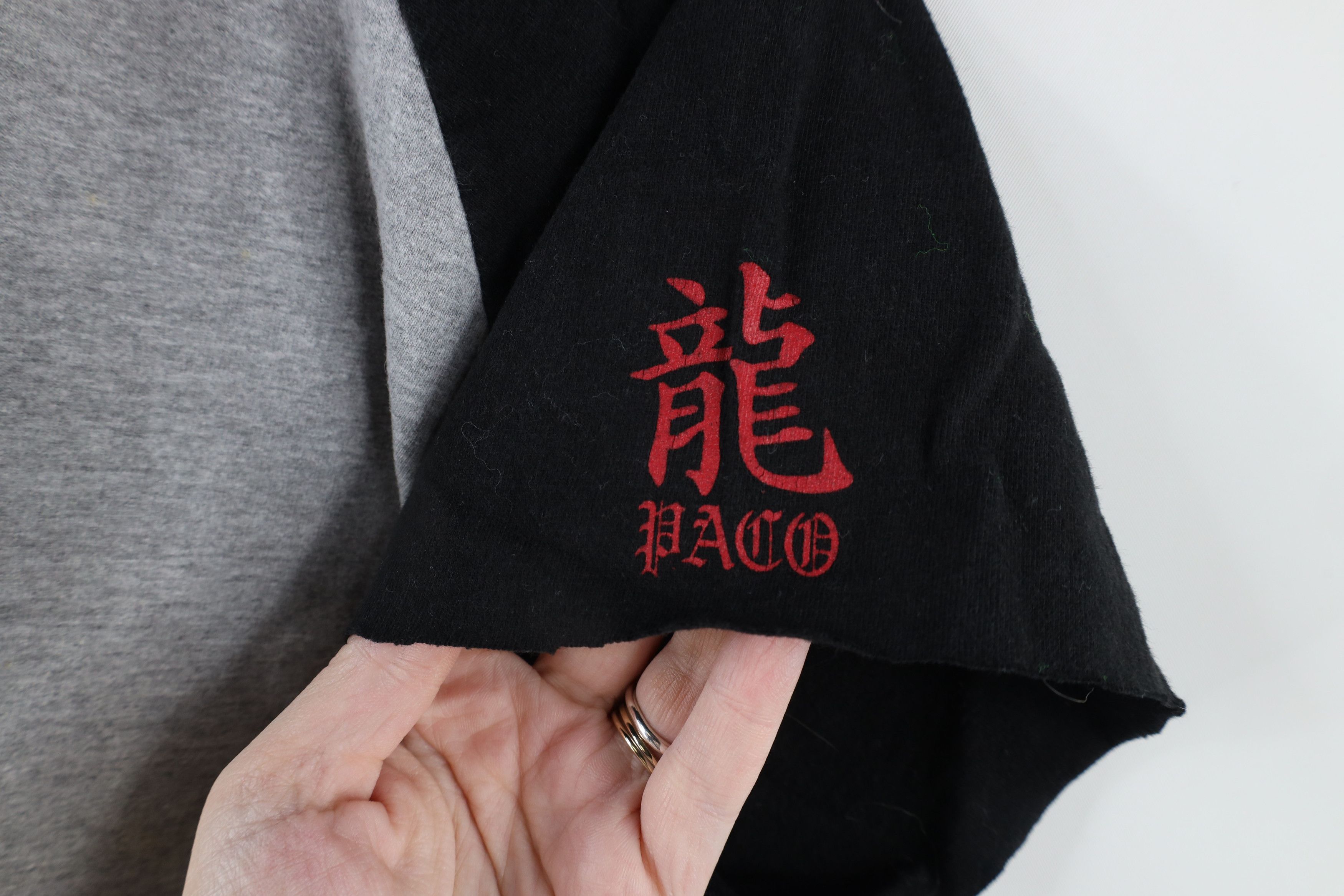 Vintage Vintage 90s Paco Sport Spell Out Dragon Cut Off T-Shirt Size US S / EU 44-46 / 1 - 8 Thumbnail