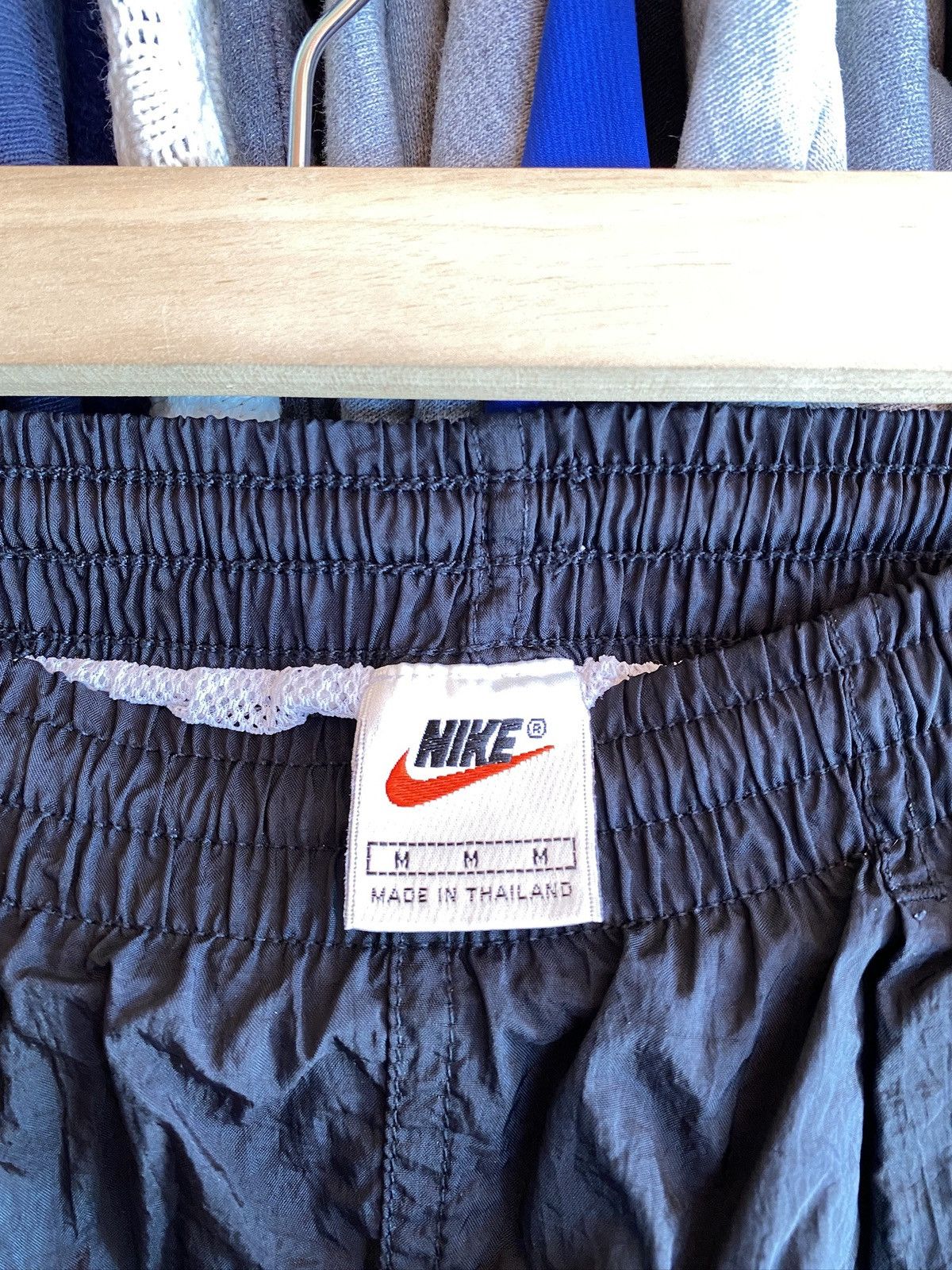 Nike VINTAGE NIKE BIG LOGO RETRO SHORTS 90s Size US 32 / EU 48 - 5 Thumbnail