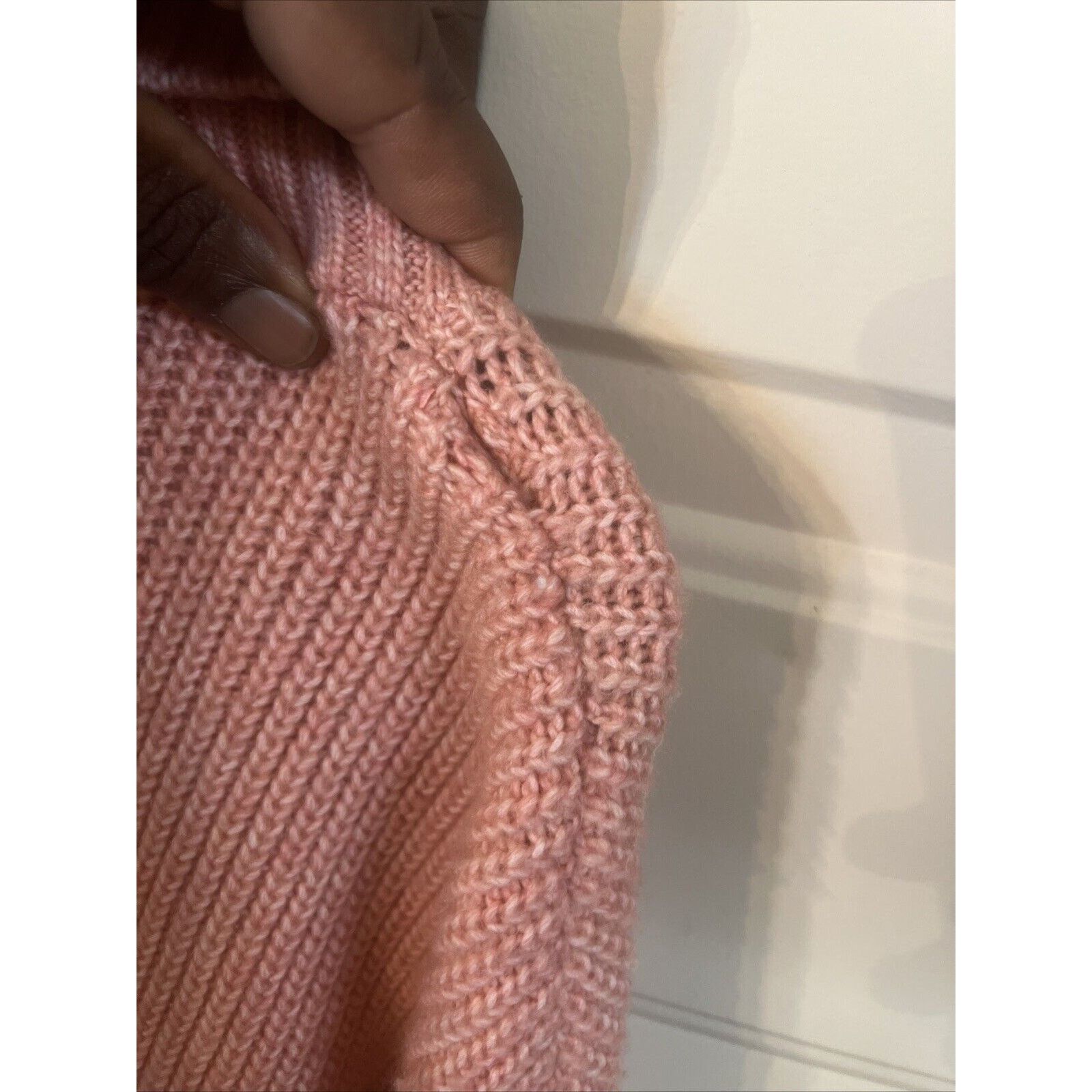 Johnny Cupcakes Cupcakes and Cashmere Women’s Sweater Small Knit Soft Pink Size S / US 4 / IT 40 - 7 Thumbnail