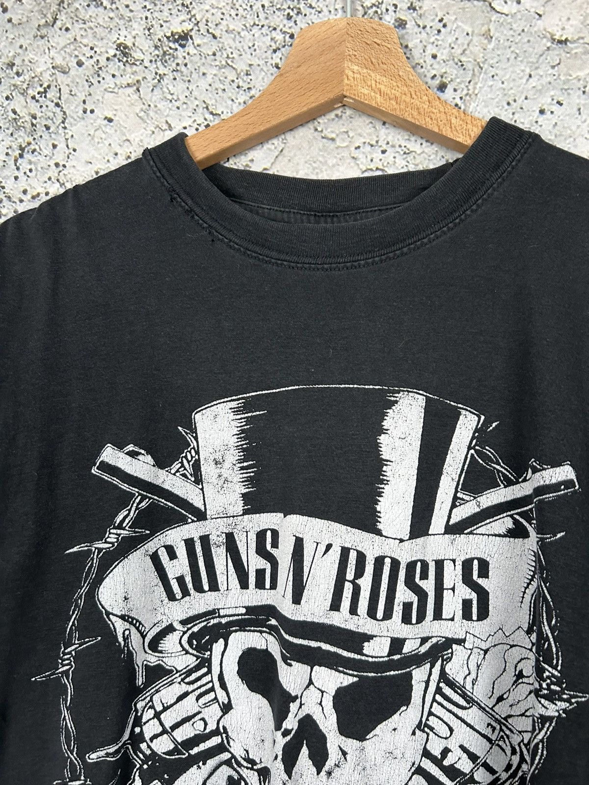 Band Tees Vintage Guns N Roses Rock Band Tee Metal 90s Graphic Size US S / EU 44-46 / 1 - 3 Thumbnail