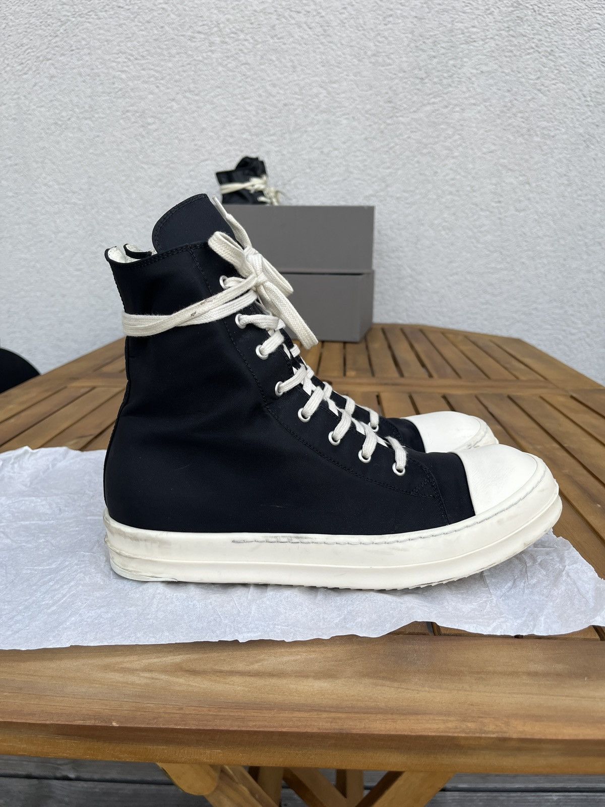 Rick Owens Rick Owens Drkshdw Nylon Ramones EU 43,5 Black Milk | Grailed