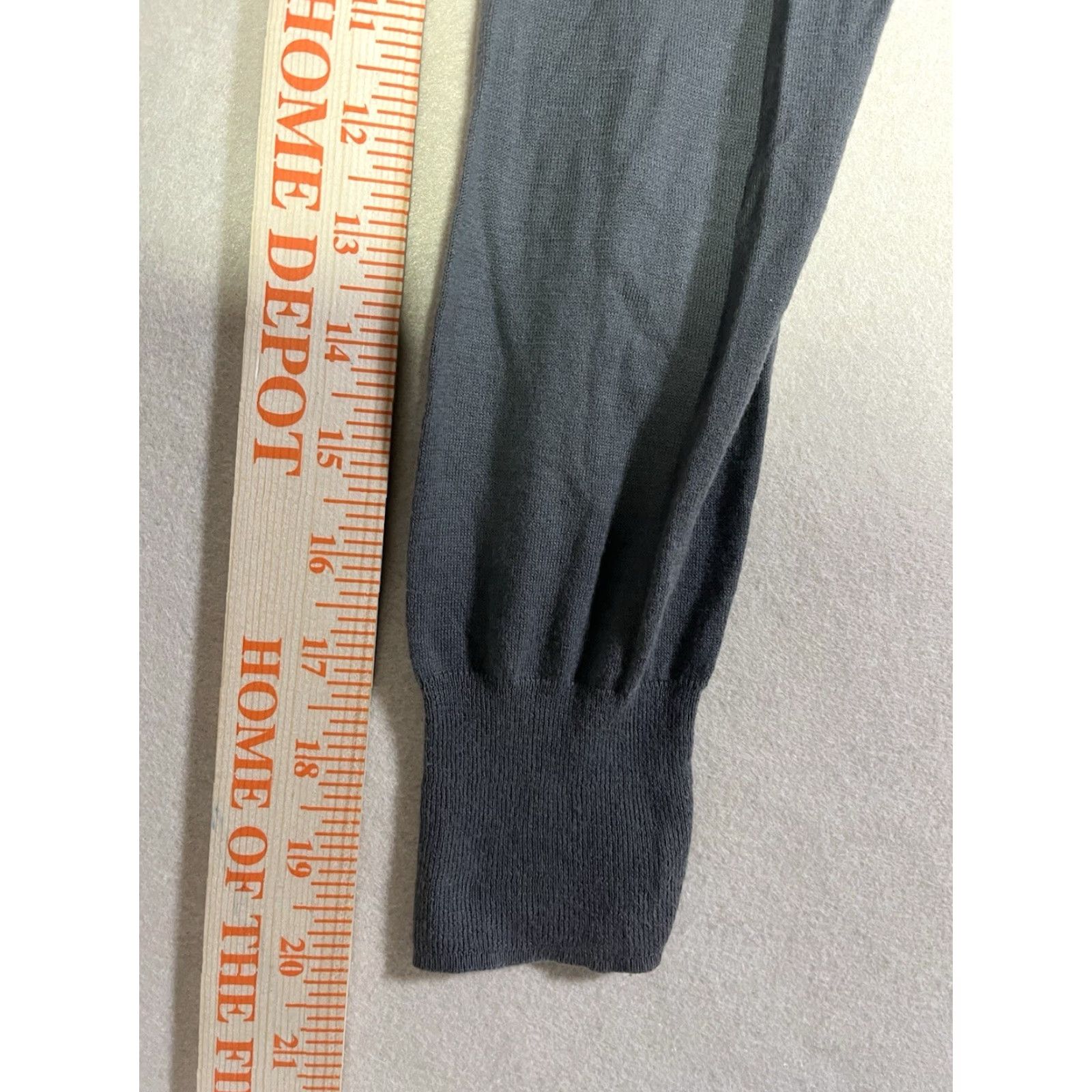 J.Crew J. Crew Shirt Women Long Sleeve Button-Up Small Gray Lightweight Cotton Size S / US 4 / IT 40 - 6 Thumbnail