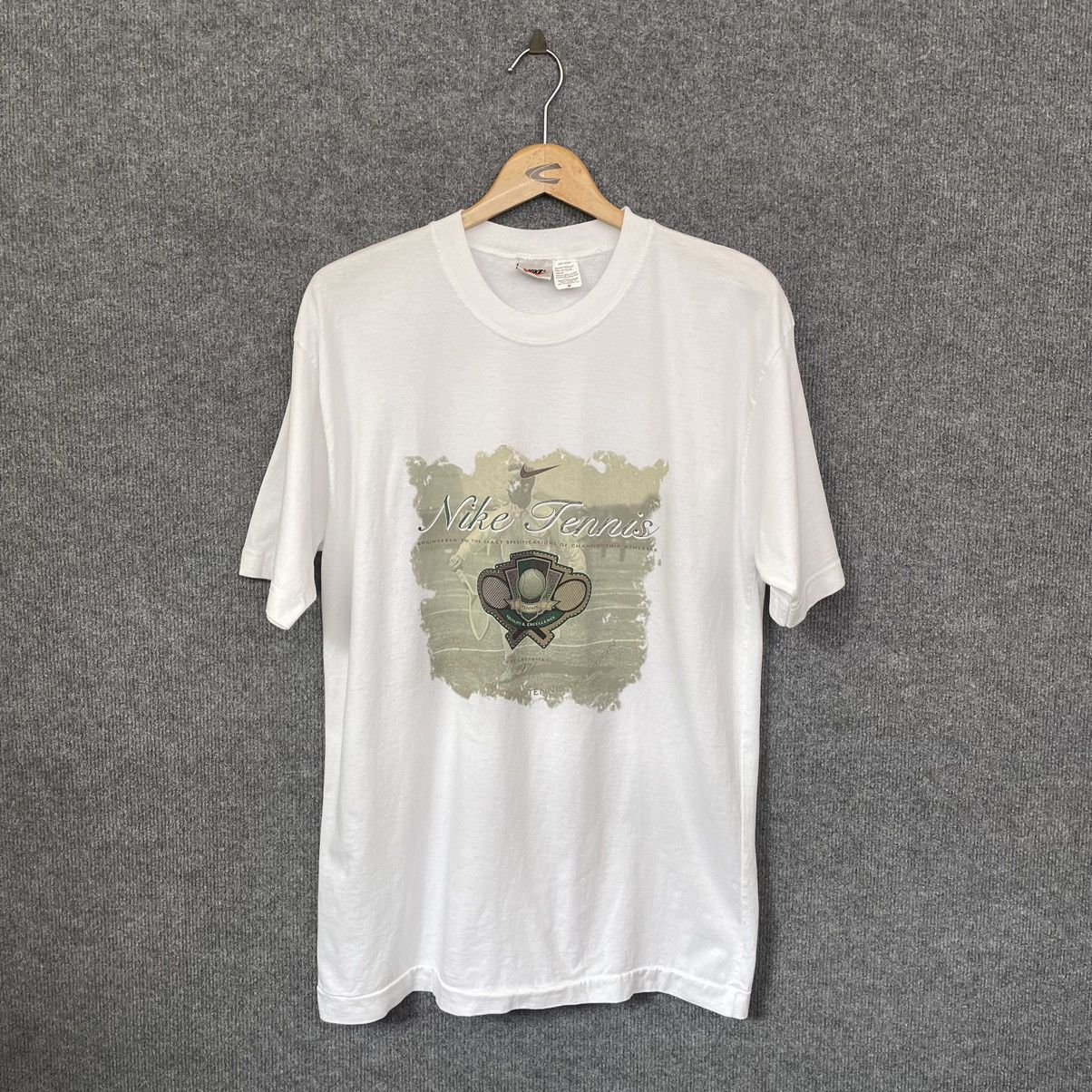 image of 90's Nike Tennis Tee in White, Men's (Size Large)