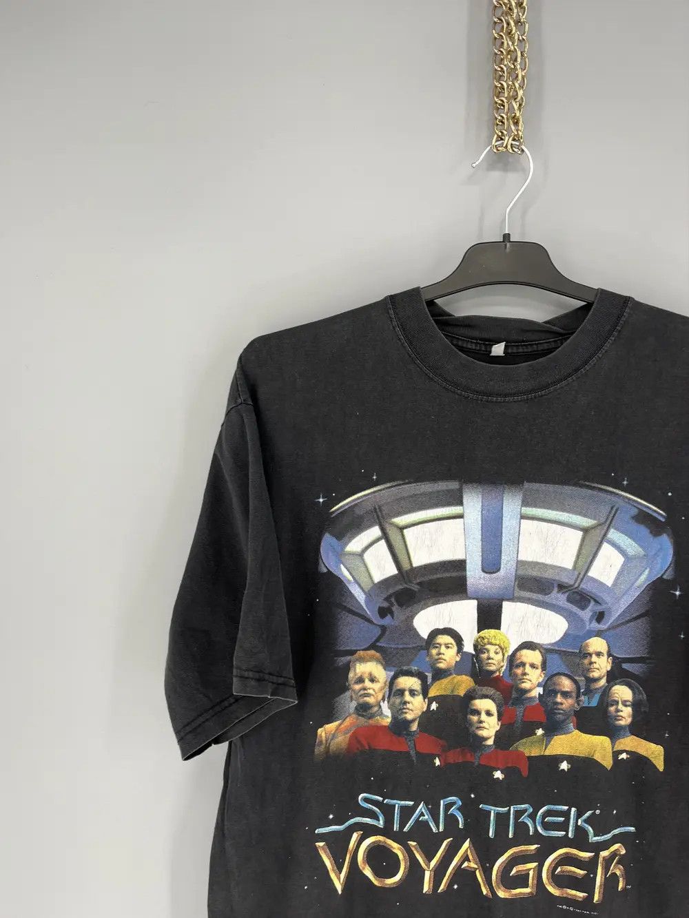 Band Tees Vintage 1995 Star Trek Voyager Stanley Desantis T-Shirt Size US L / EU 52-54 / 3 - 4 Thumbnail