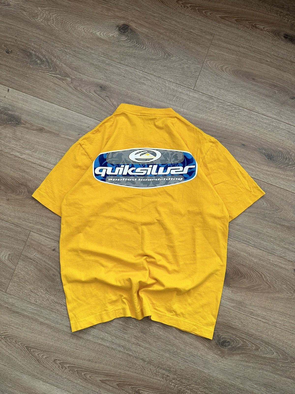 Quiksilver 🔥VINTAGE QUIKSILVER BIG LOGO SURF STYLE T-SHIRT🔥 Size US L / EU 52-54 / 3 - 1 Thumbnail
